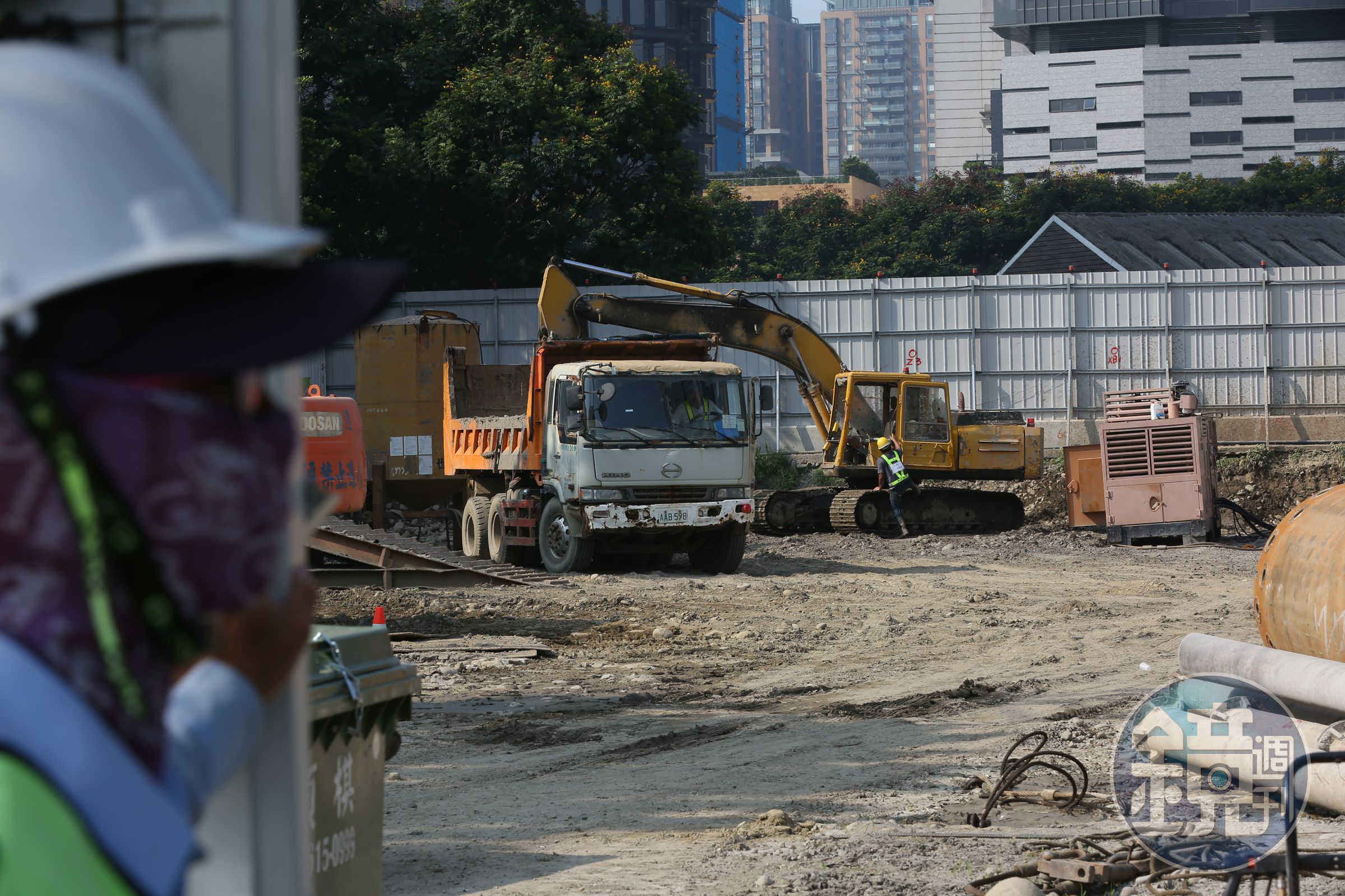 台中銀行新總部工地內部狀況。