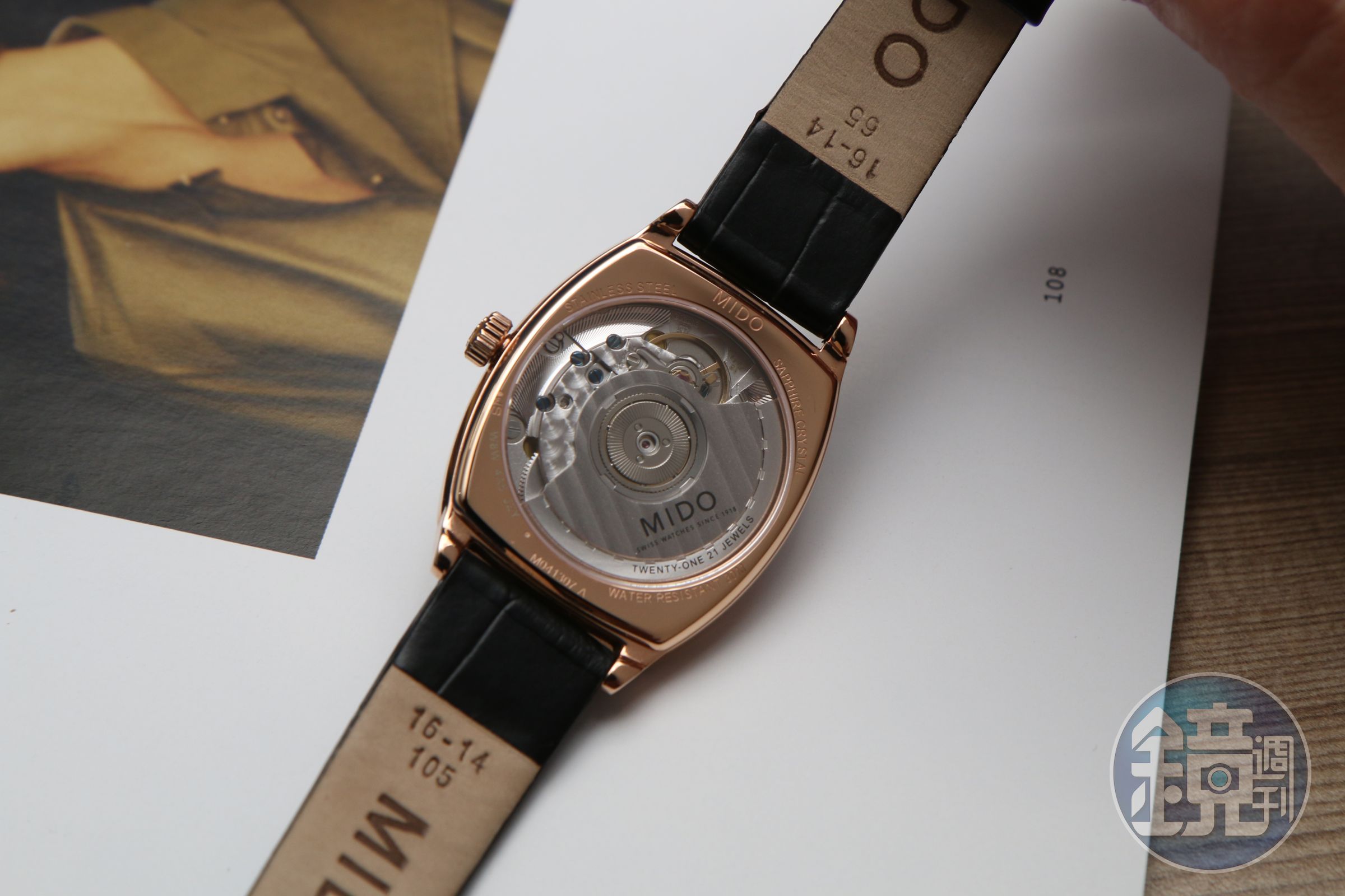 薄型化也是Baroncelli Tonneau Lady的重點，這次是MIDO酒桶型錶殼首次搭載薄型機芯。
