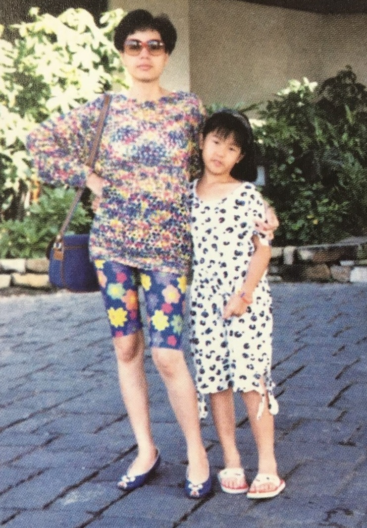 離婚後，莊碧玉與女兒相依為命，寧可自己吃苦也不委屈孩子。（蘿琳亞提供）