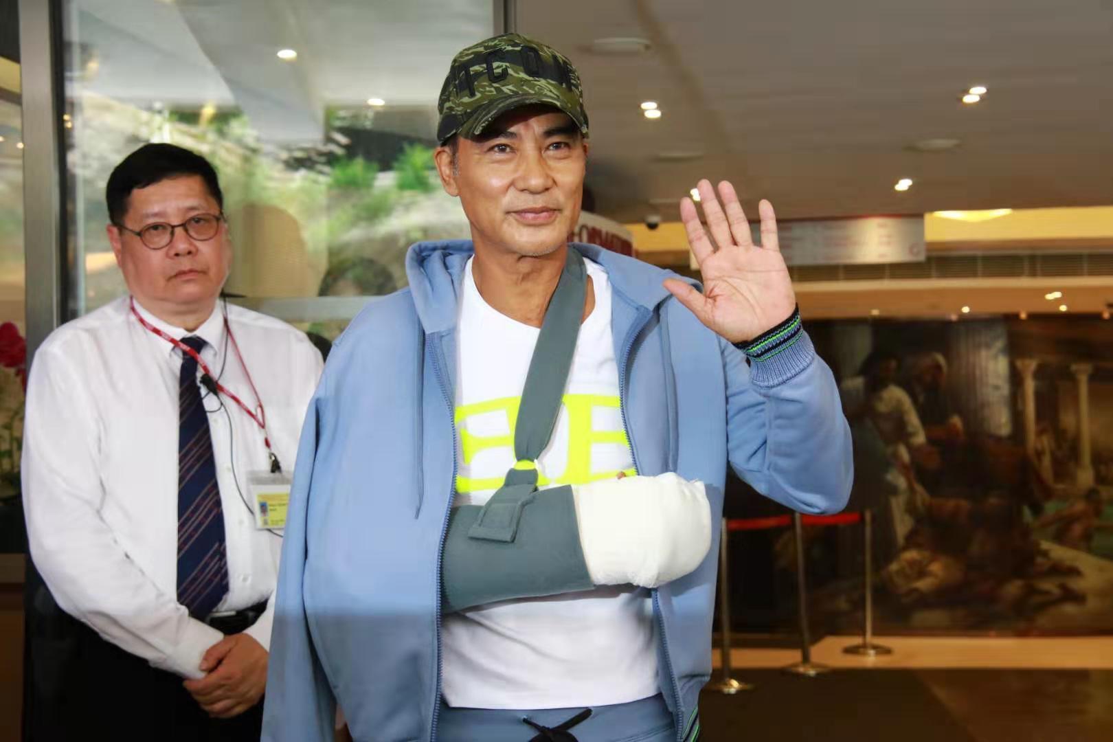 任達華上週六出席活動時遇襲,經過5天的治療,中午已出院返家休養。(東方IC)