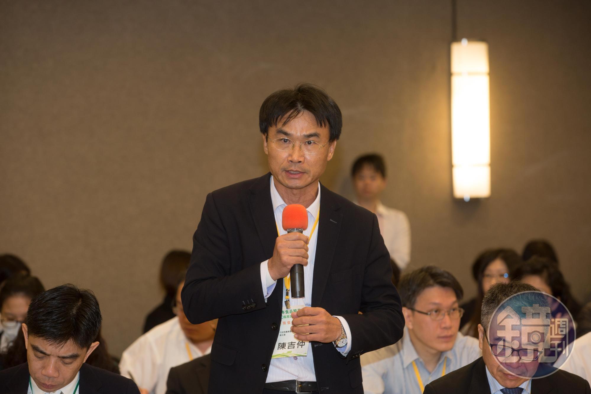 陳吉仲表示,俄羅斯也被納入管制範圍,遊客要避免從管制國家攜帶豬肉製品入境台灣。