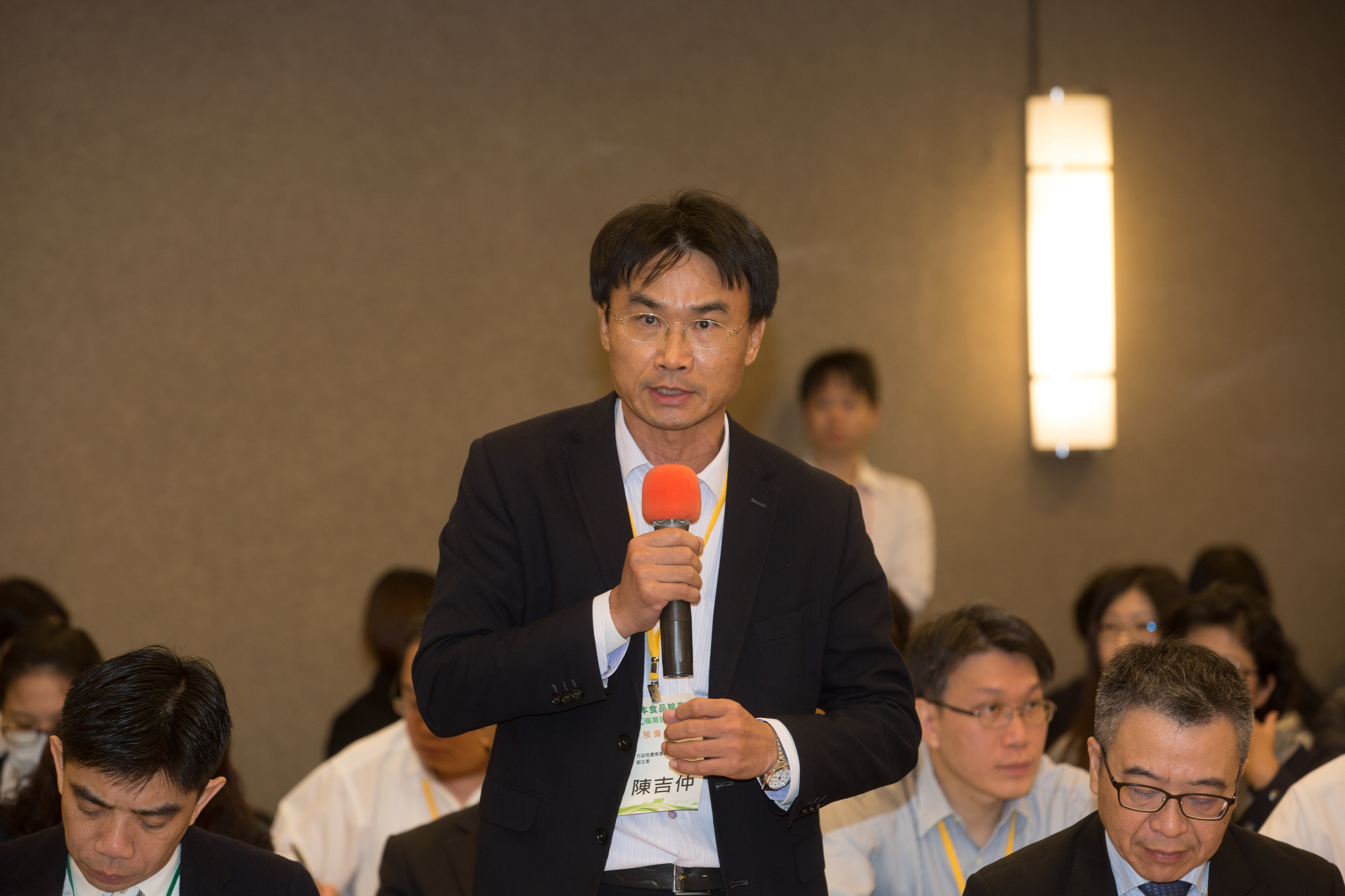 陳吉仲表示，俄羅斯也被納入管制範圍，遊客要避免從管制國家攜帶豬肉製品入境台灣。