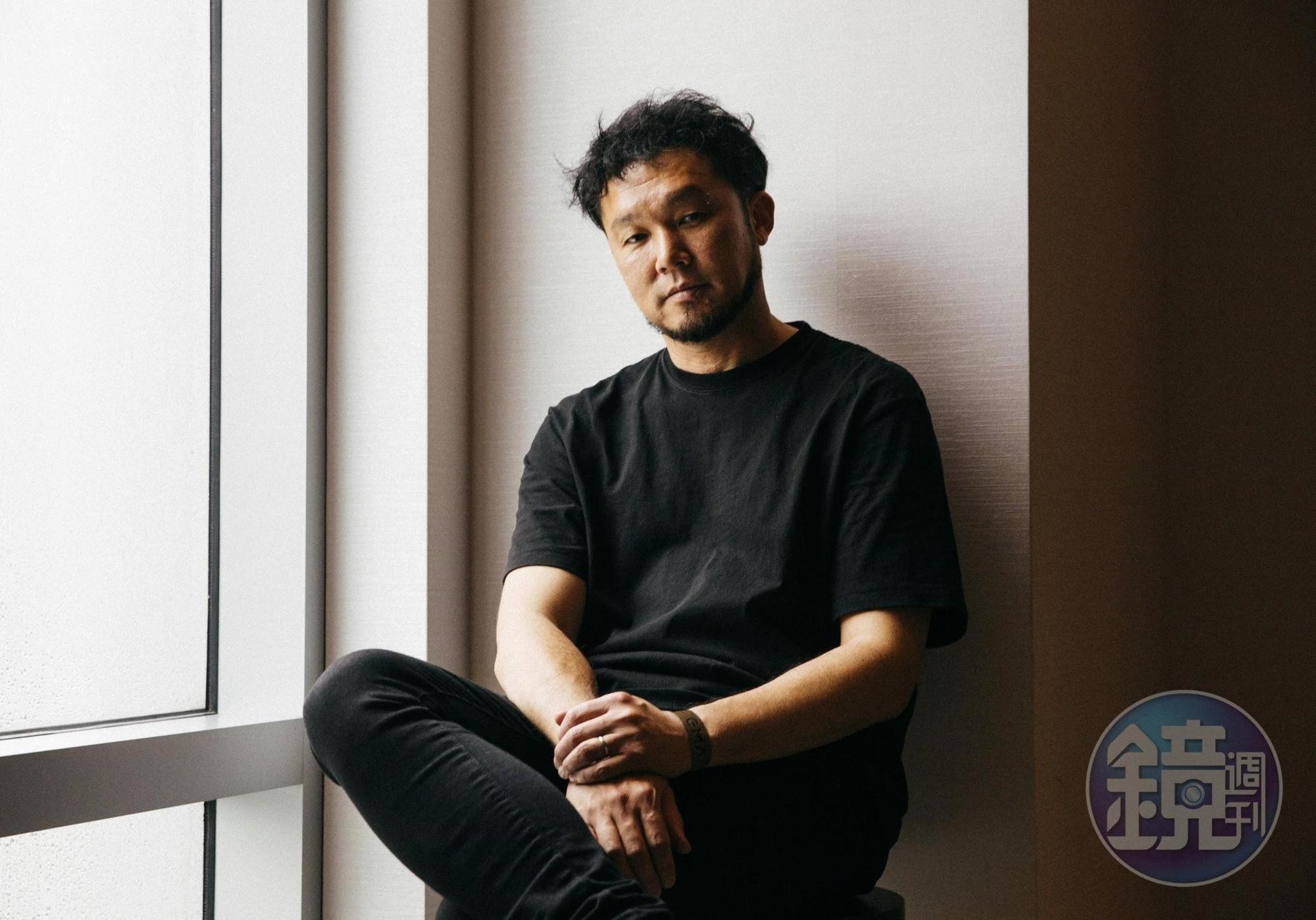 伊藤涼感嘆日本創作人身處弱勢，不良的環境扼殺了音樂的生命力。