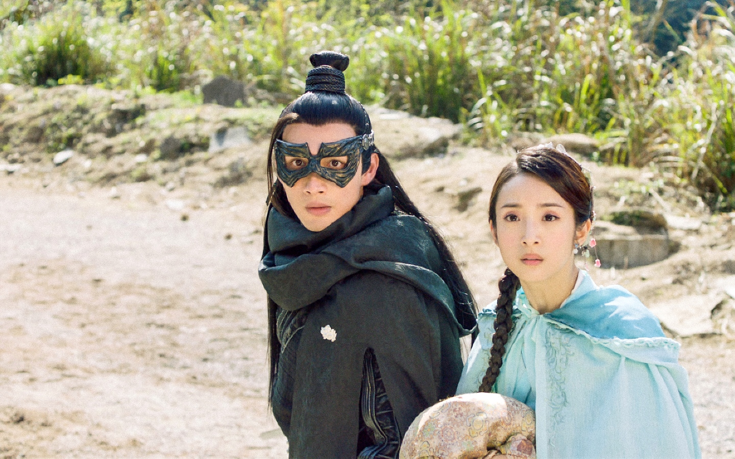 劇中林依晨和大陸男星張彬彬大談姊弟戀，實際年齡相差11歲卻零違和。（中天提供）