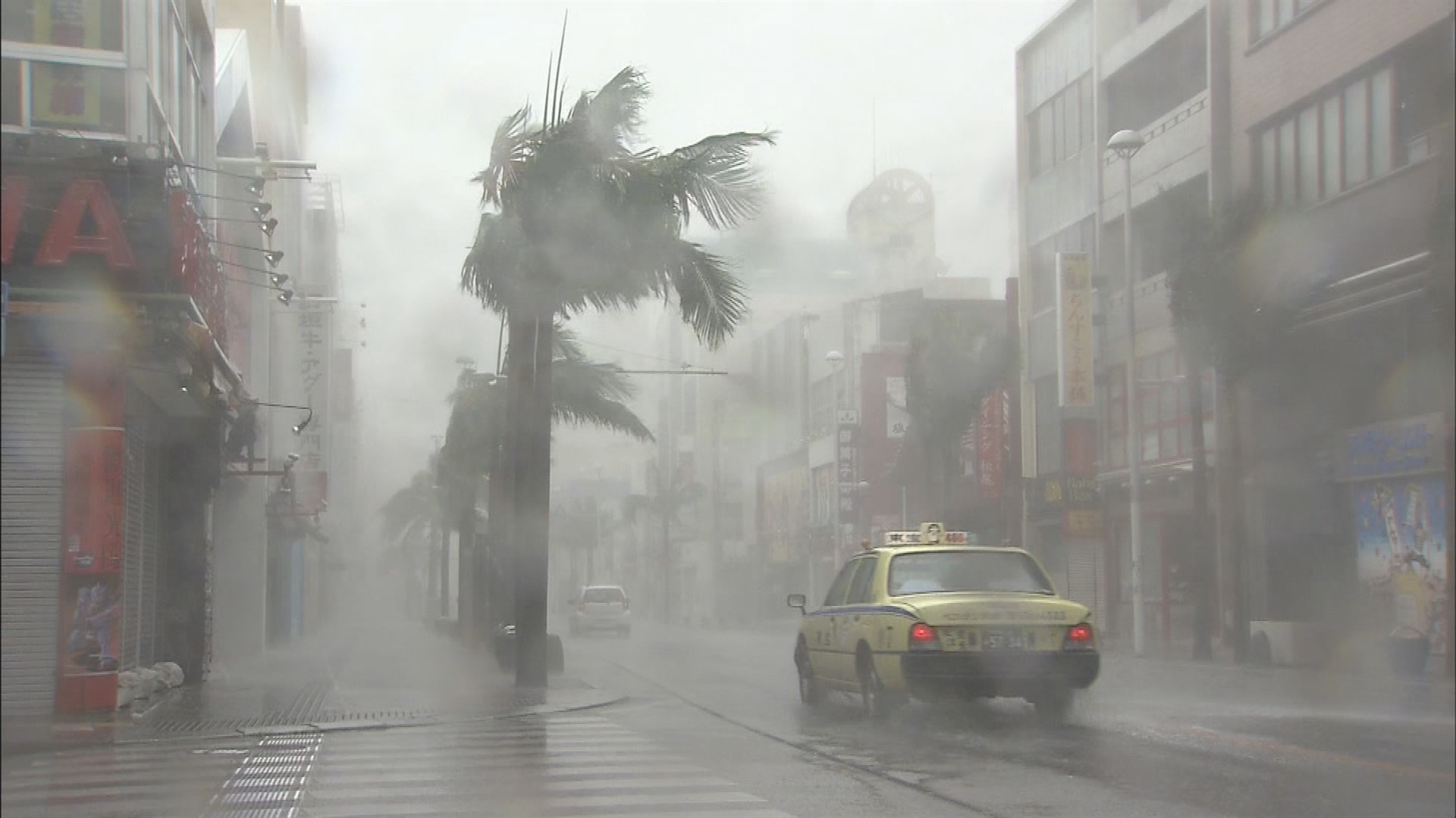 全球氣候變遷，颱風或颶風的路徑與強度也愈來愈難預測。（公視提供）
