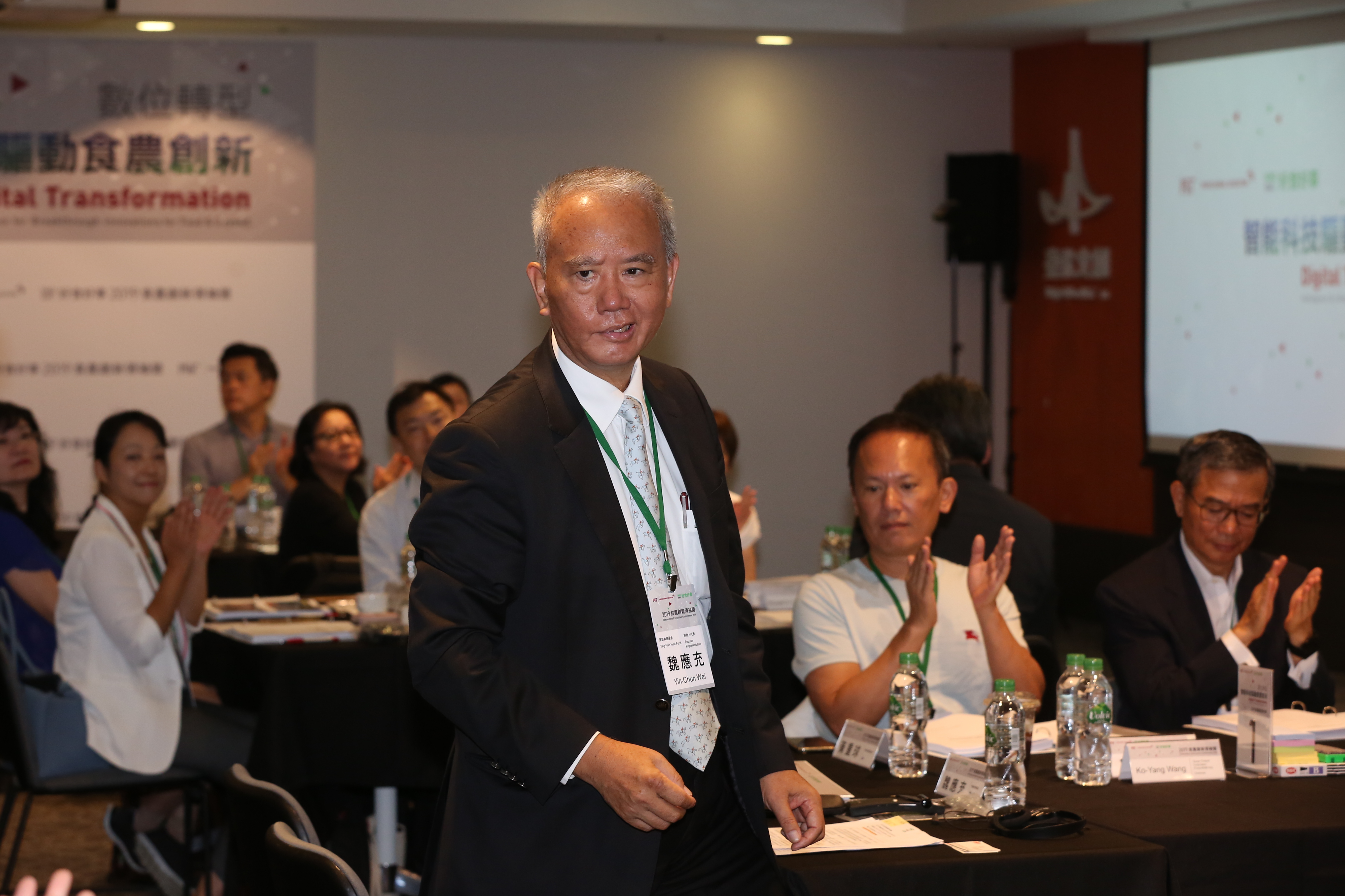 魏應充去年底假釋出獄後，積極參與社會公益活動。