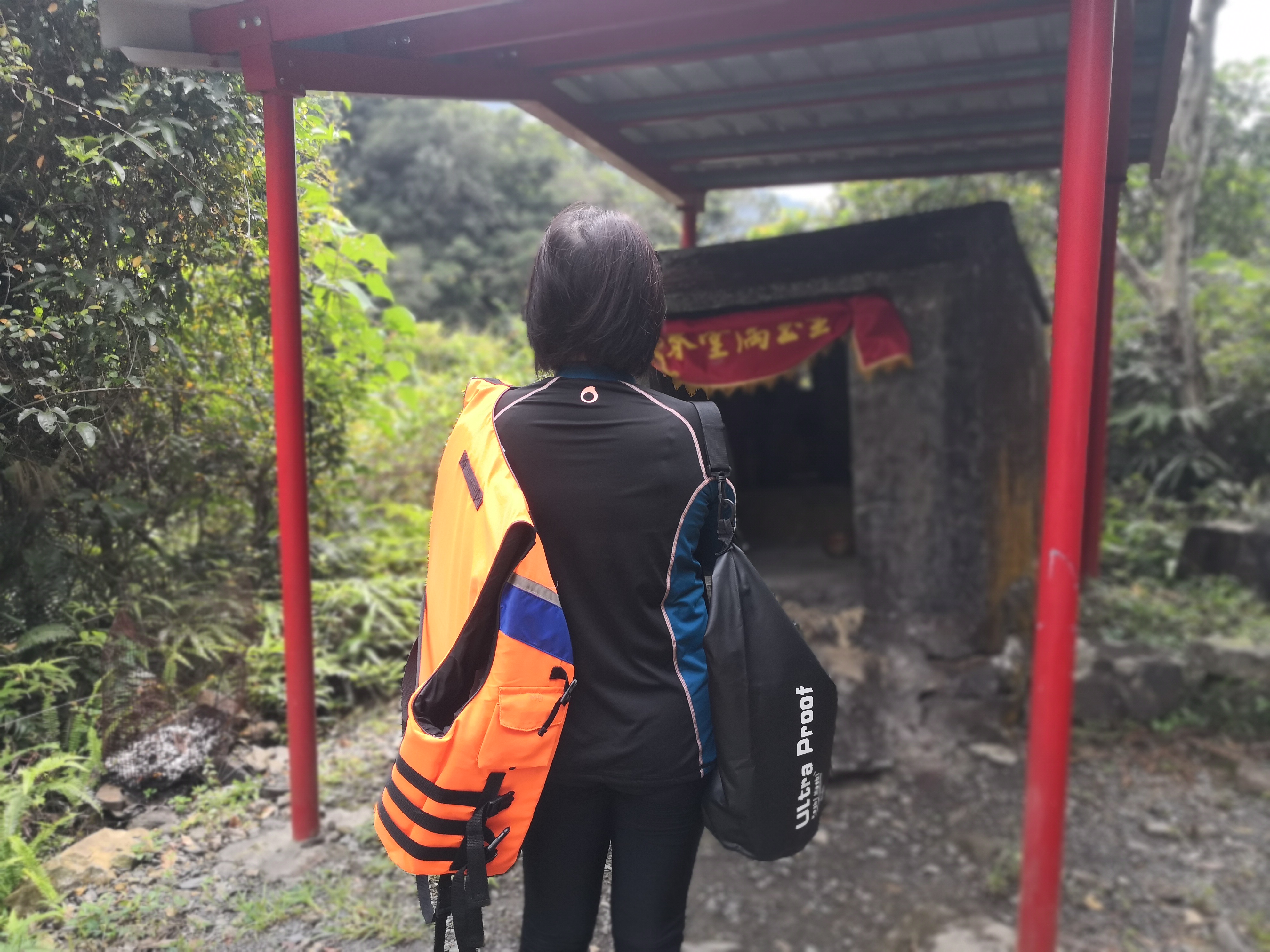 途經福德廟。