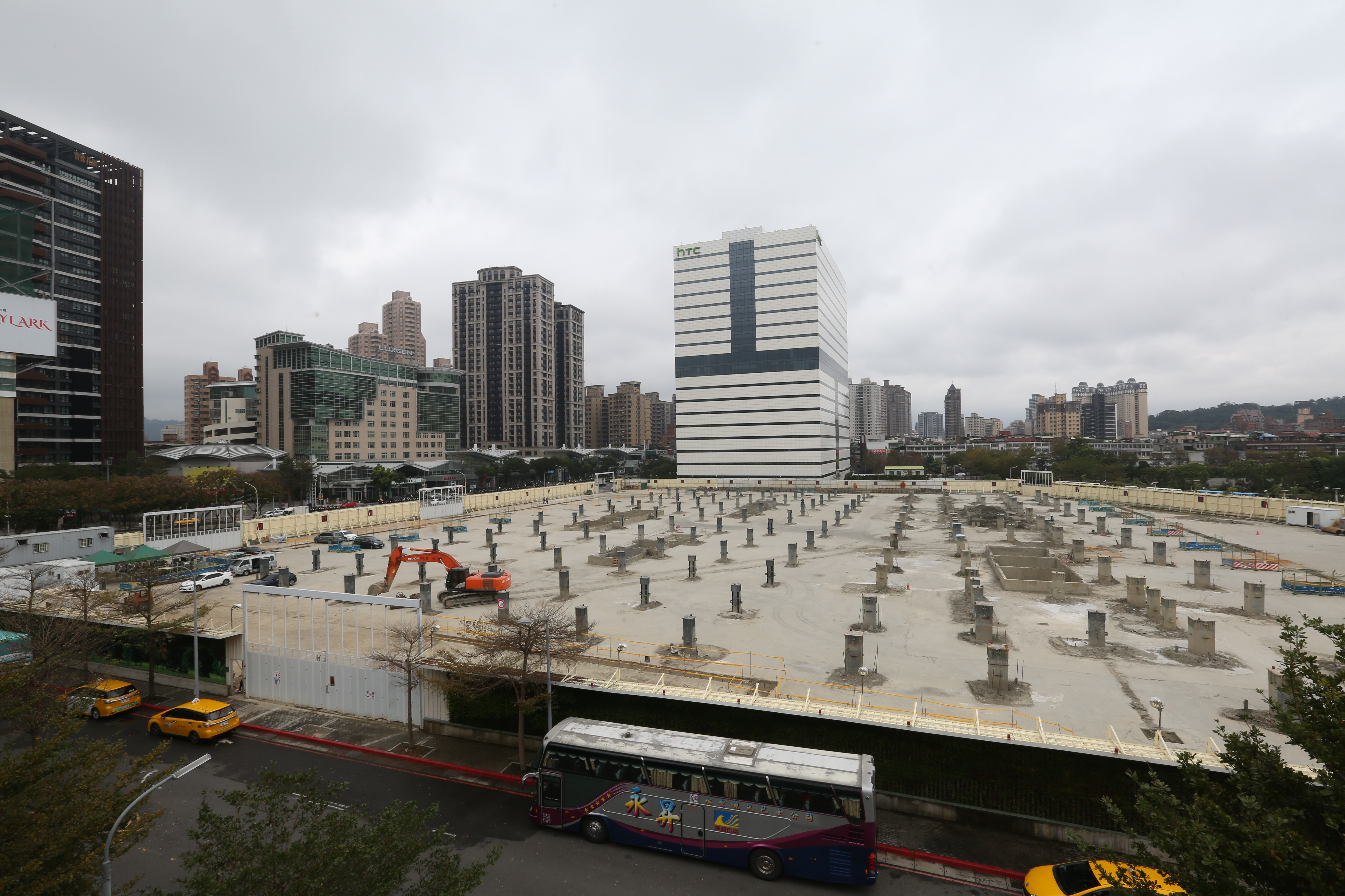 沉寂將近10年的資產股，成為台商回流行情的領頭羊，擁有資產開發題材的裕隆股價已率先反應。