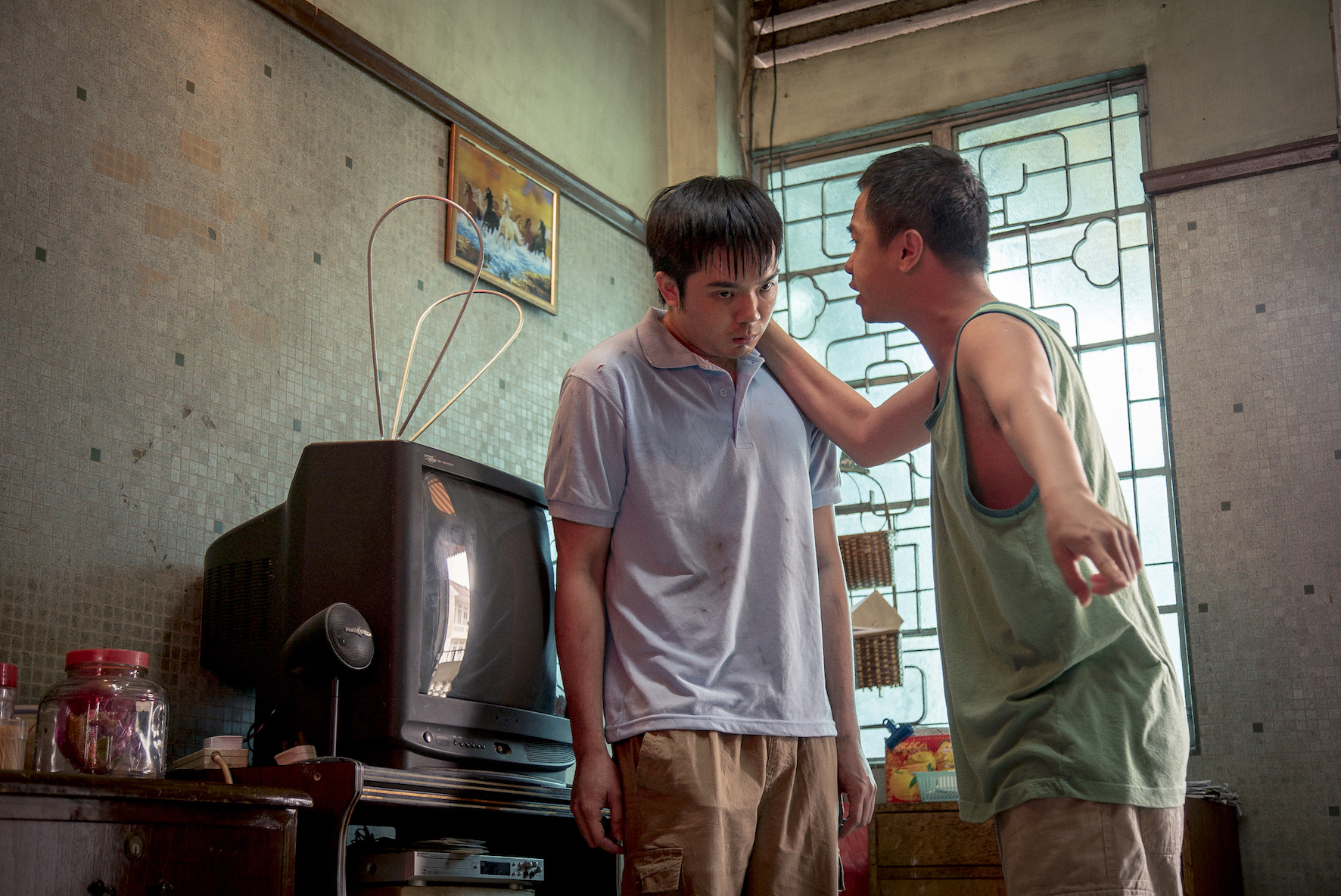 《光》改編自導演郭修篆與自閉症哥哥相處的真實故事，雖然相處間難免有爭執衝突，但仍充滿了兄弟之愛。（滿滿額娛樂提供）