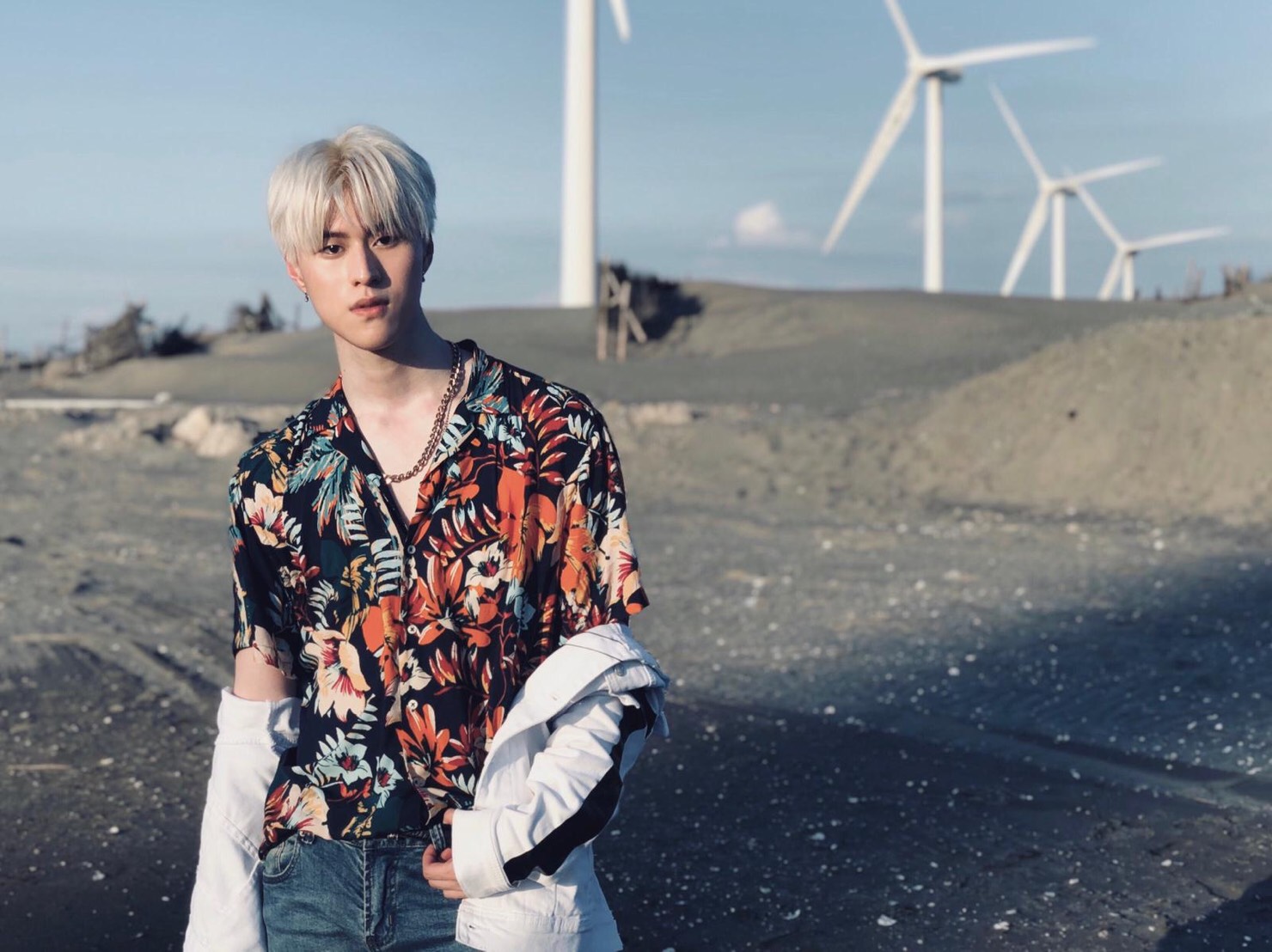 工作滿檔的英承晞透露自己正在準備個人的迷你EP。（年代娛樂提供）