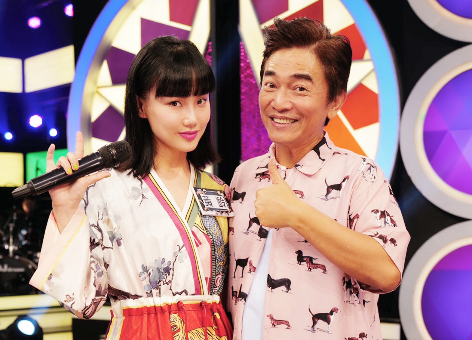 黃齡日前去上憲哥節目「綜藝大熱門」連綜藝天王吳宗憲都背書說：「黃齡是巨匠級的演唱，聽你在唱的時候，我們心裡真的有癢起來。」（種子音樂提供）