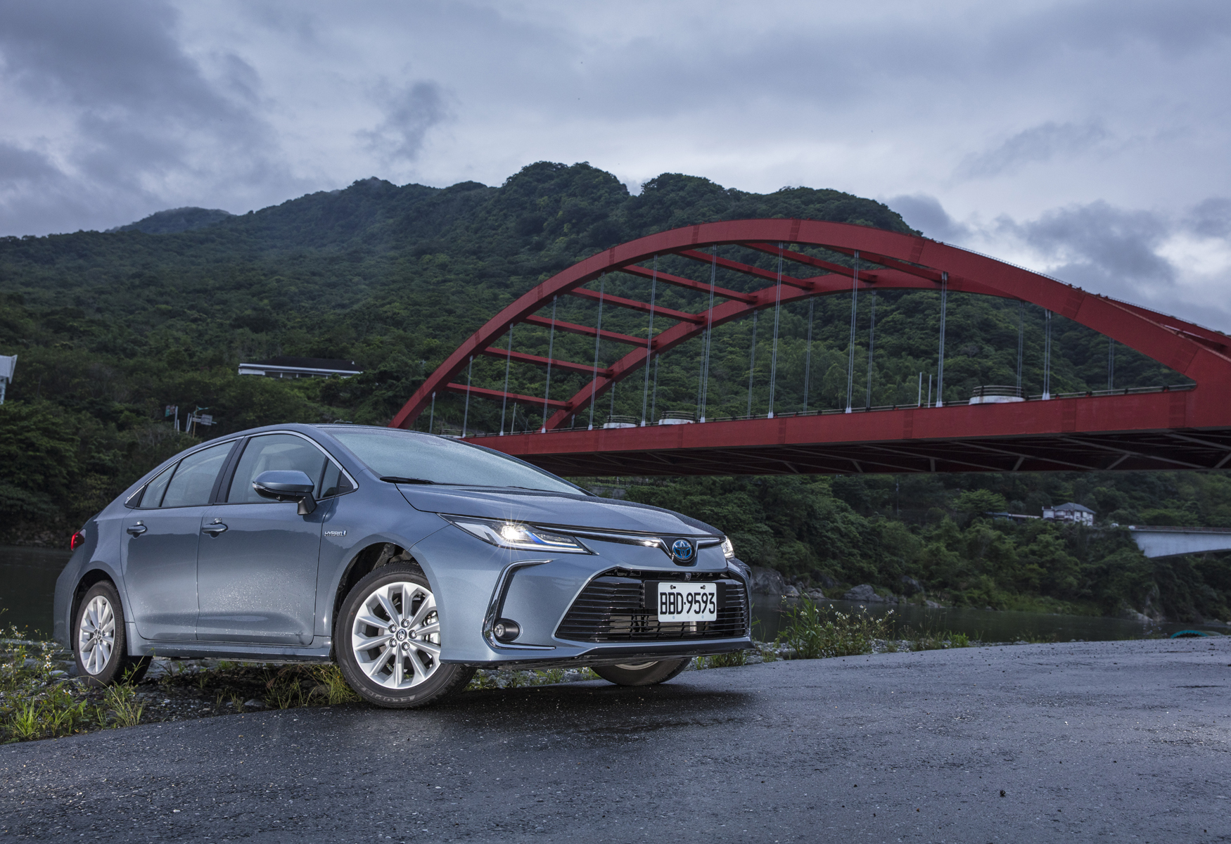 【鏡試駕】路遙知車力！TOYOTA Corolla Altis Hybrid旗艦版「環島試駕」