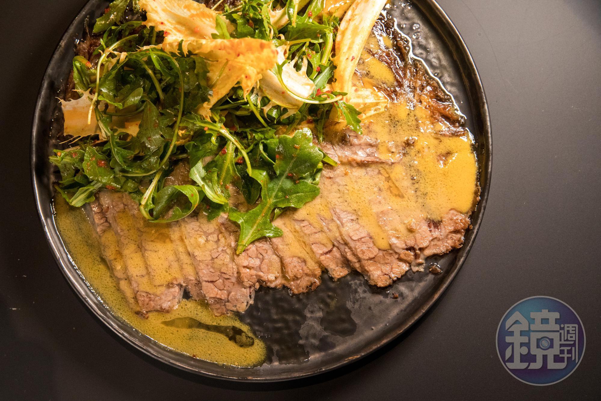 Kāwi的菜色融合主廚Eunjo Park的韓國背景與米其林高端餐飲工作經驗。