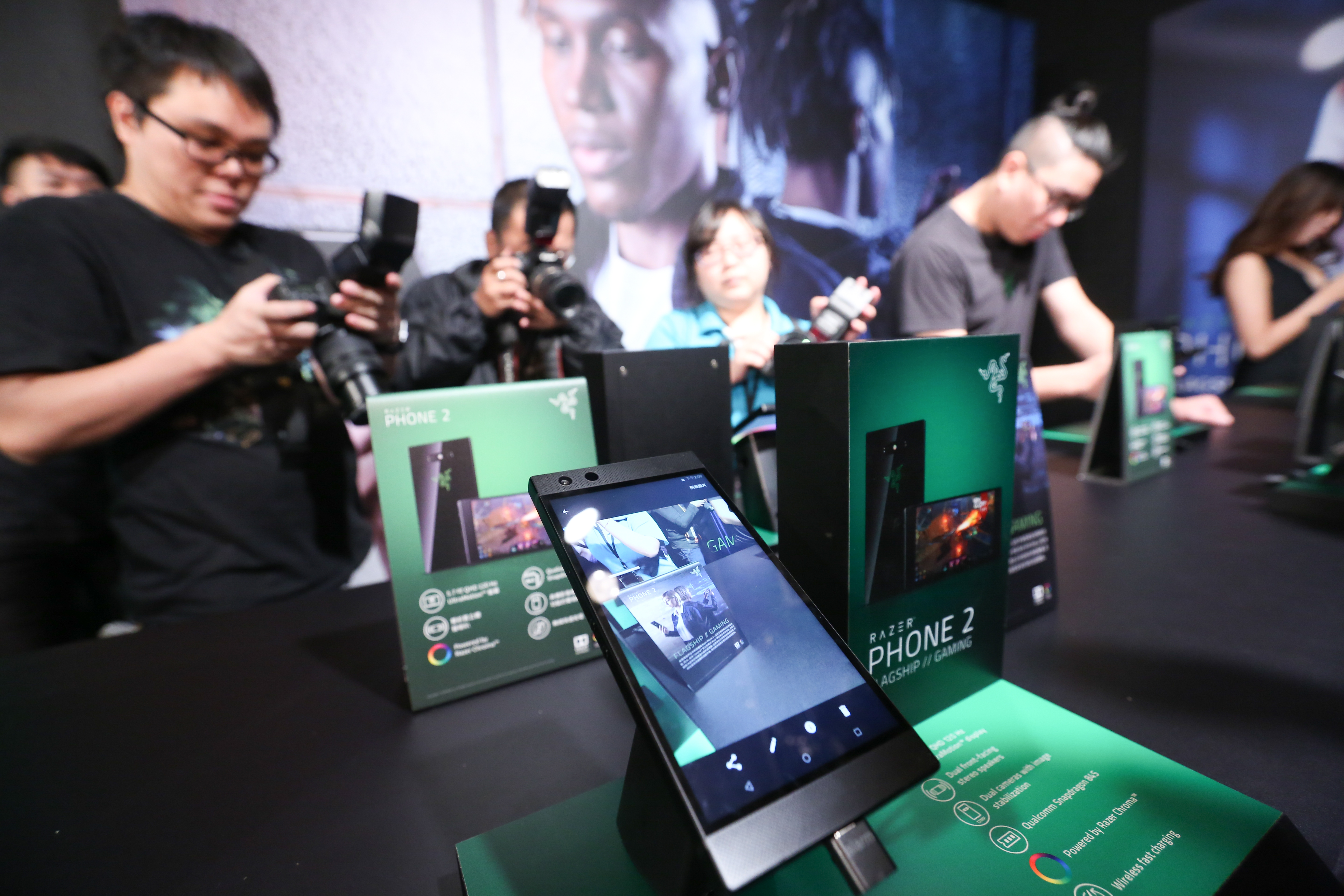 全球最大電競周邊品牌Razer雷蛇，也推出Razer Phone 2電競手機搶攻玩家市場。