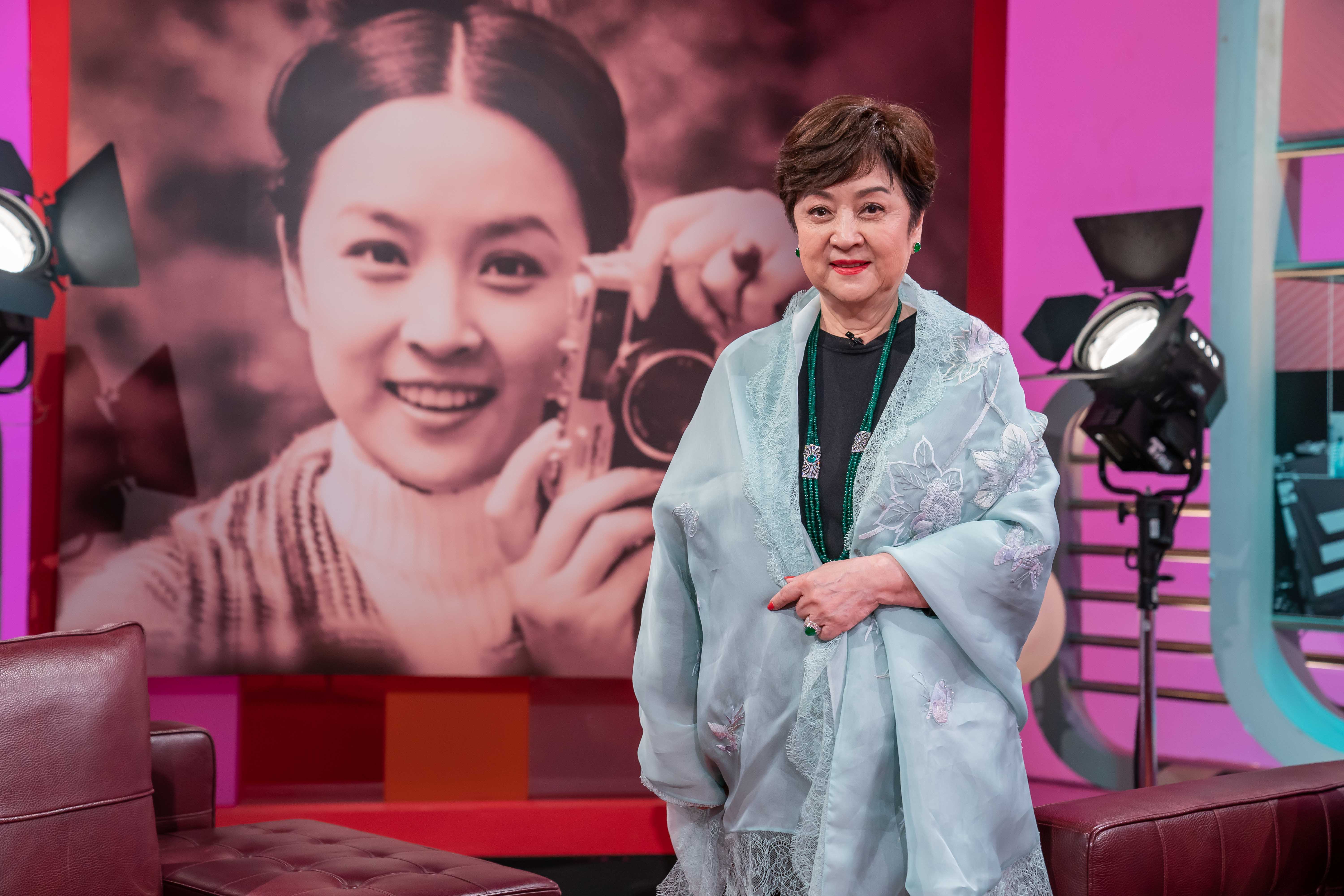 甄珍上節目笑道自己兩次的婚姻都是不經大腦。（TVBS提供）