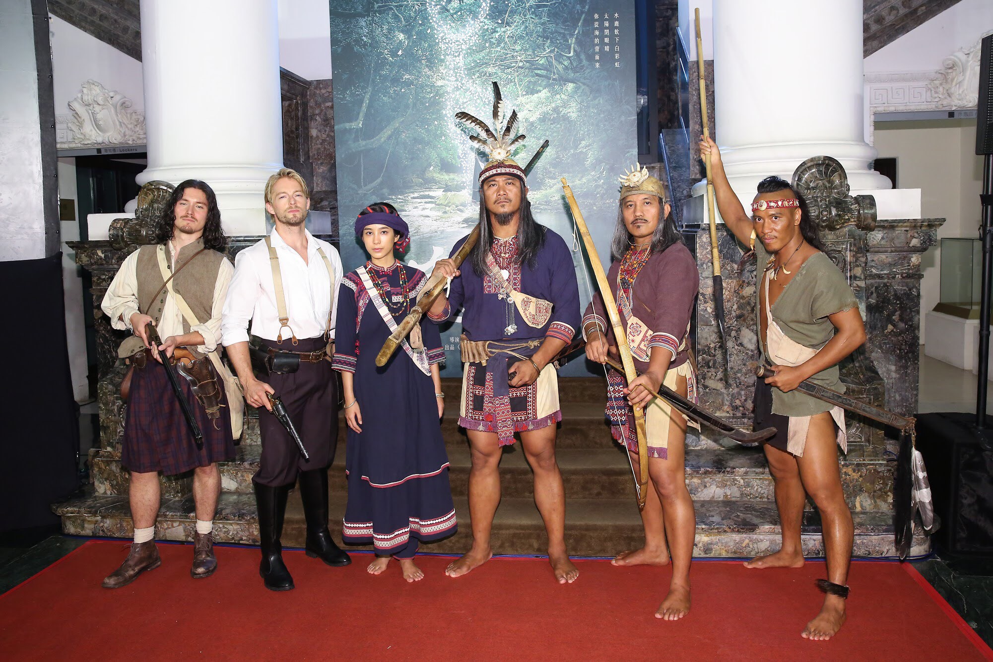 金獎導演曹瑞原今日率領《傀儡花》演員温貞菱、法比歐、周厚安、查馬克・法拉屋樂、雷斌・金碌兒出席記者會。