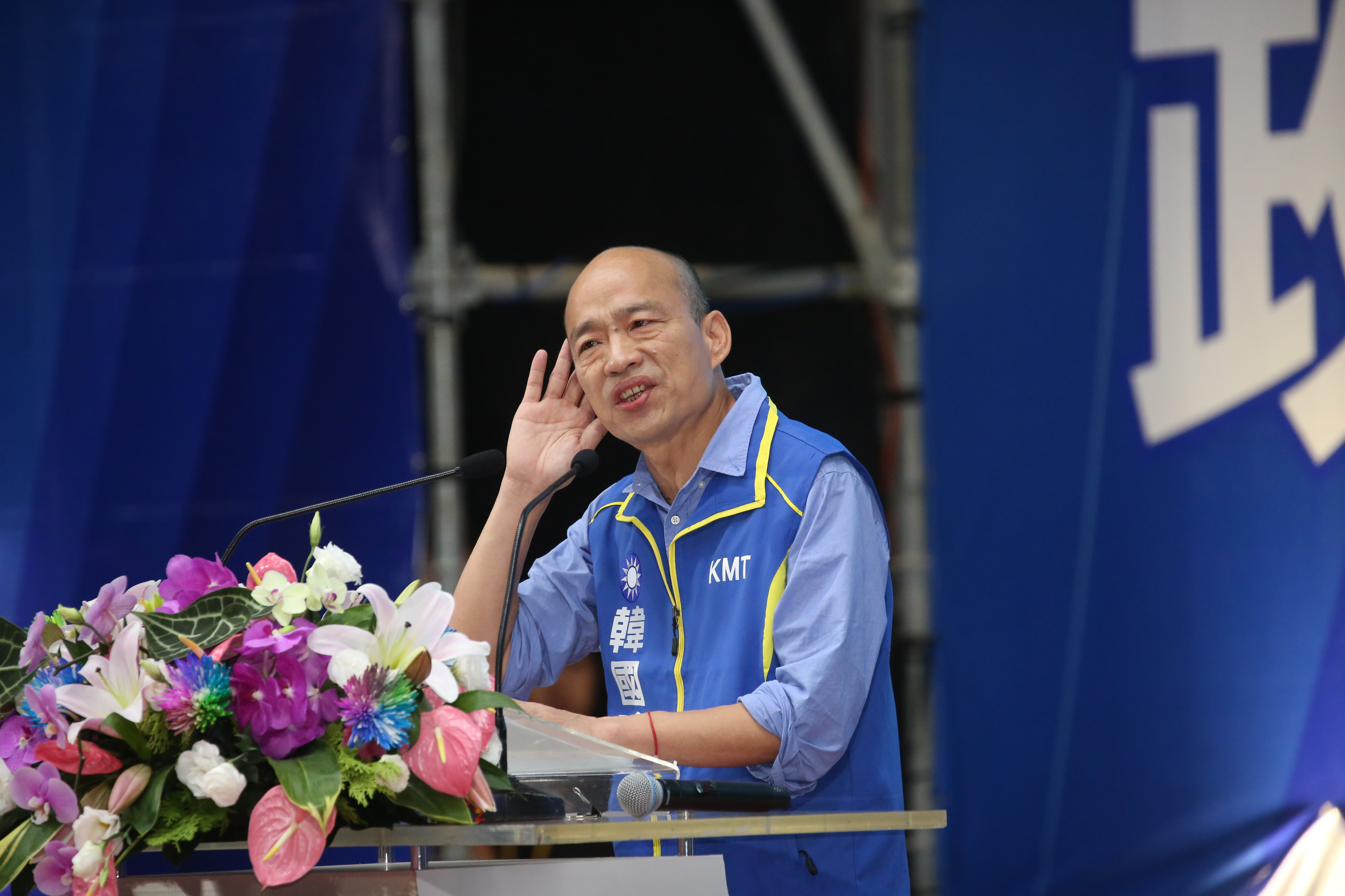 韓國瑜在28日全代會上火力全開，痛批蔡英文執政3年，民主倒退30年。