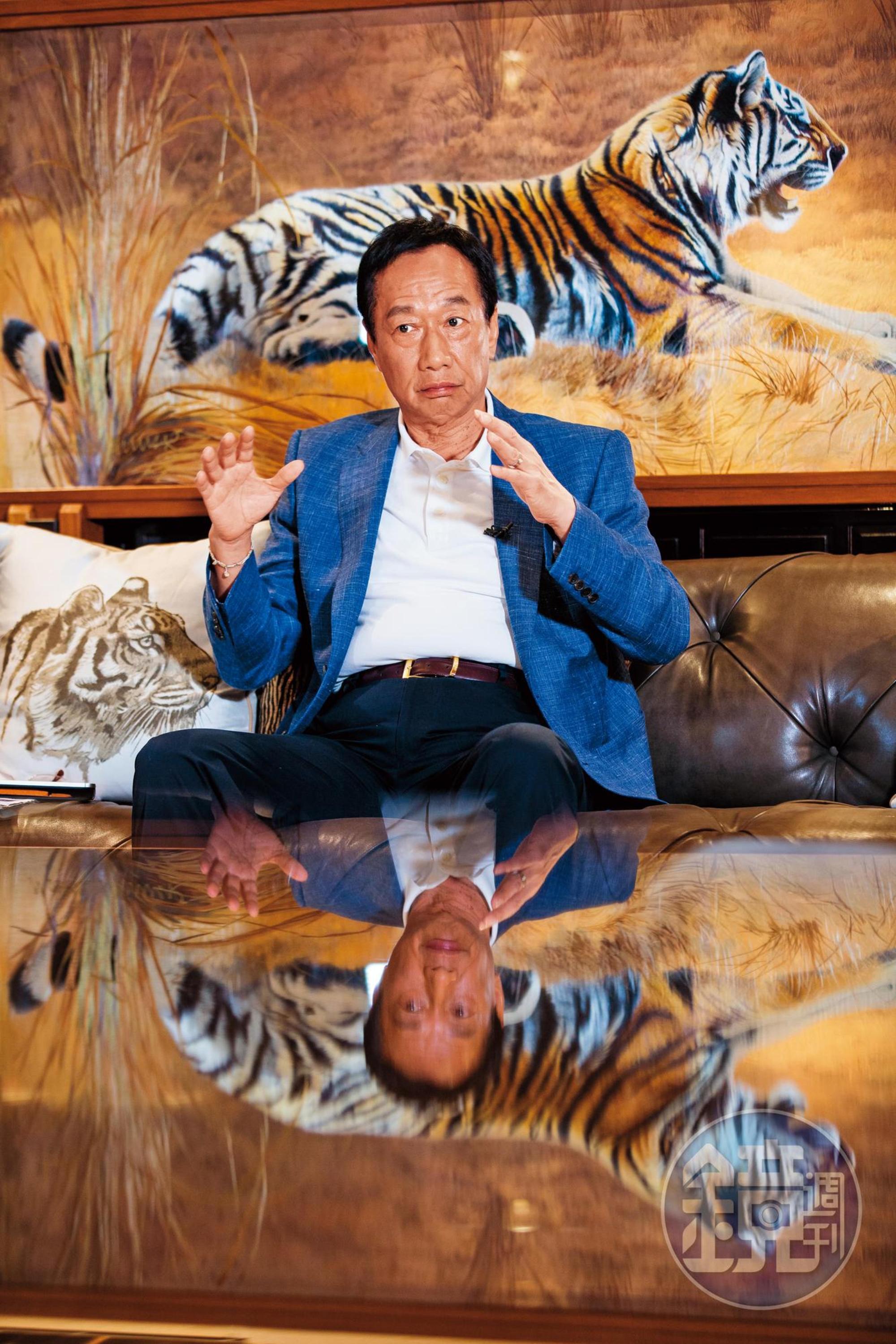 郭台銘的動向成為柯P判斷參選與否的最大關鍵。