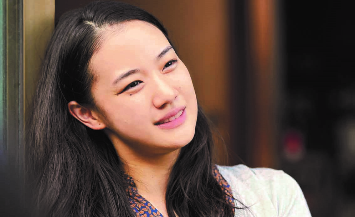 女星蒼井優在新片《漫長的告別》中有許多秀廚藝的戲。(天馬行空提供)