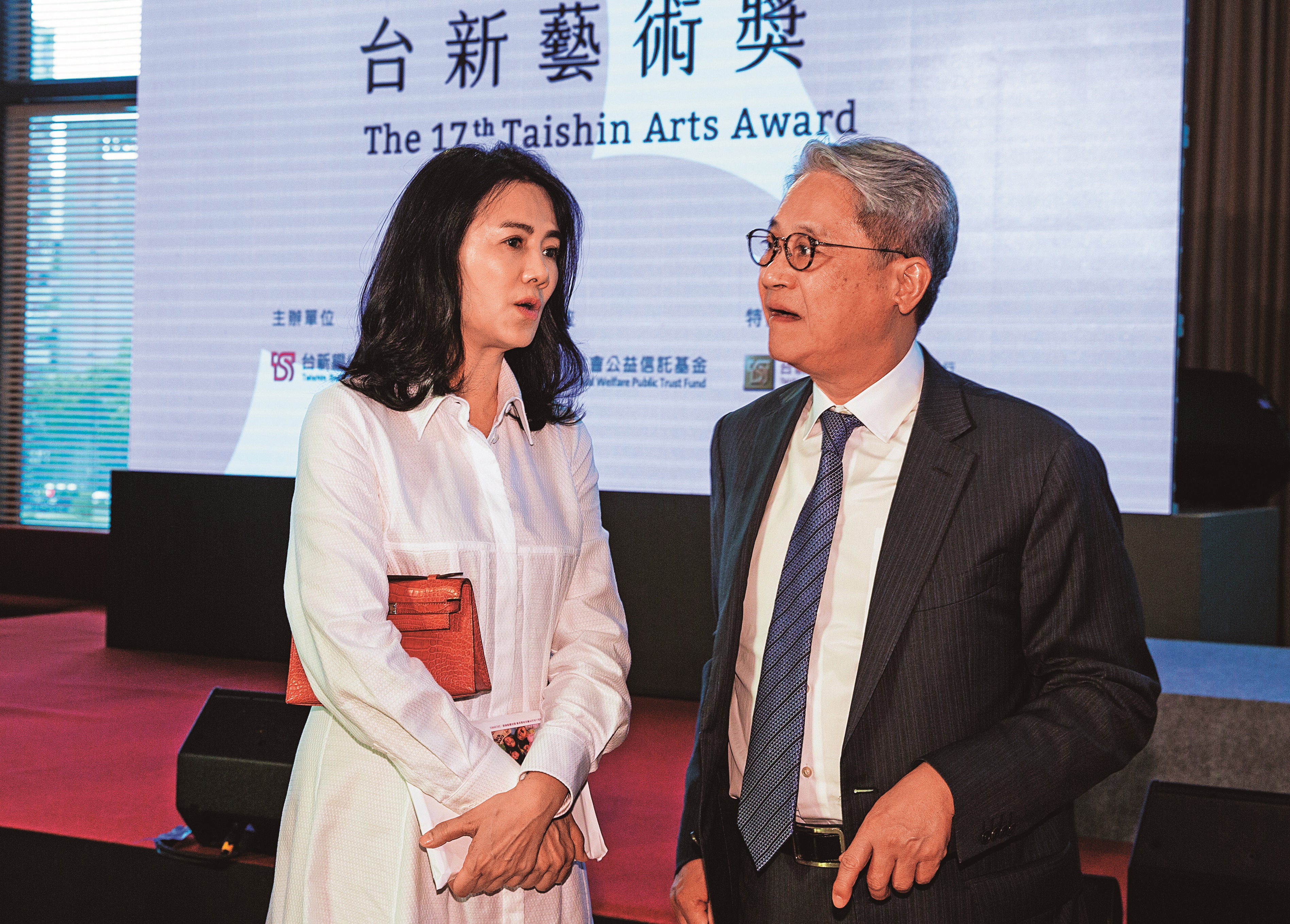 新勝7月改選董監事，彭雪芬不僅續任董座，還幫夫吳東亮多拿下一席董事。