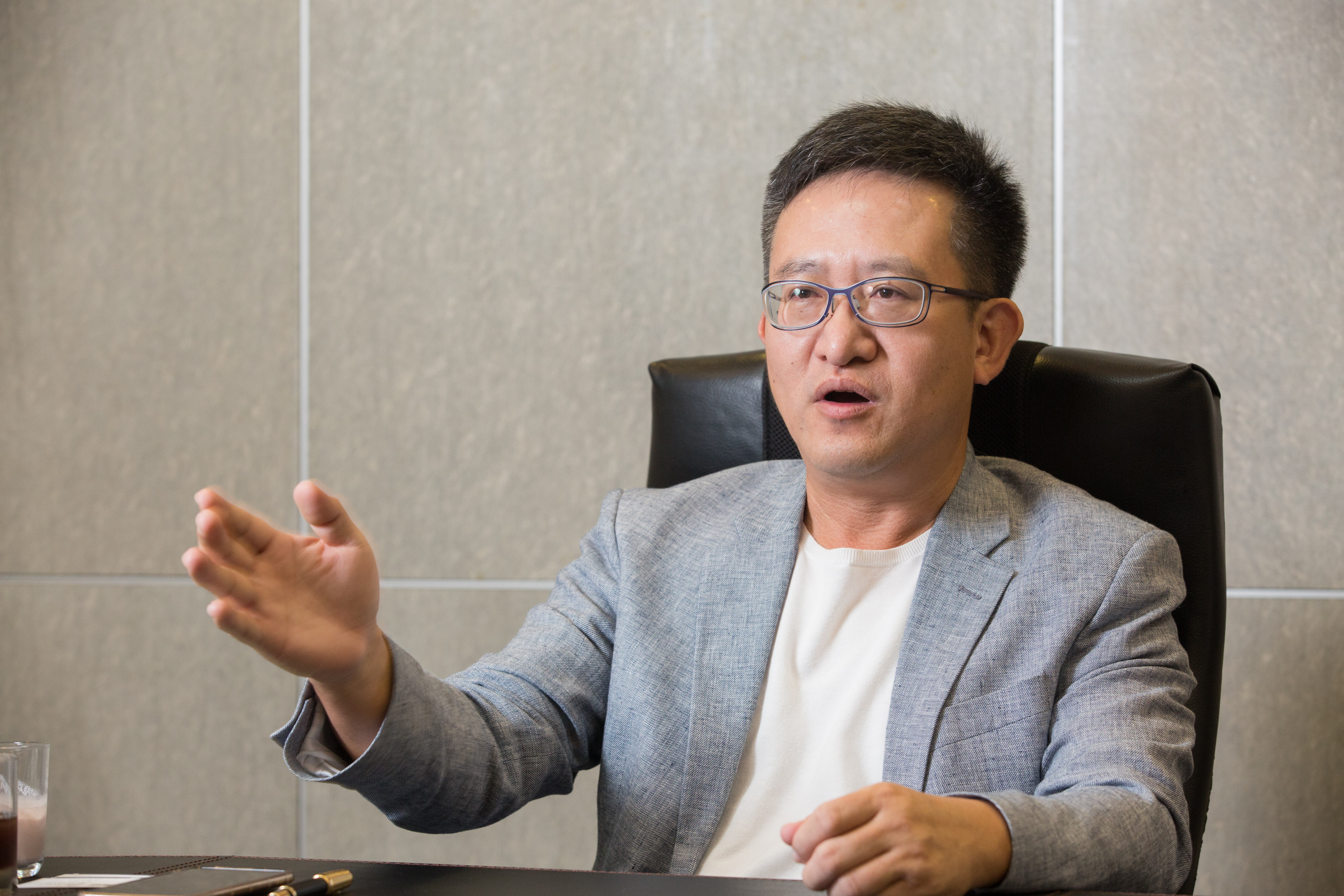 江中琨透露，90年代台灣流行吃醋蛋保健，可以抗疲勞、促進消化。
