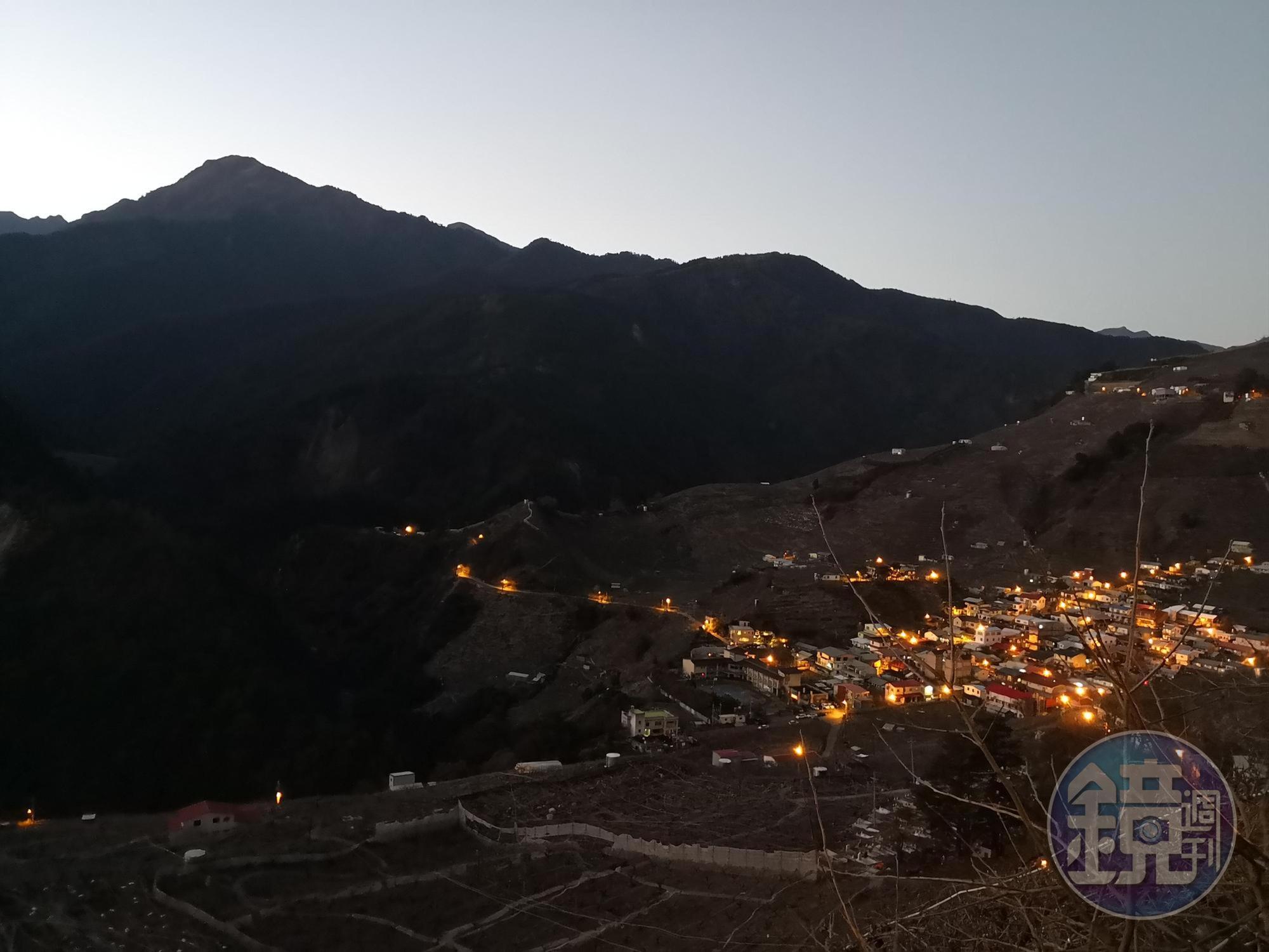 志佳陽大山因位於日治時期志佳陽社而得名。