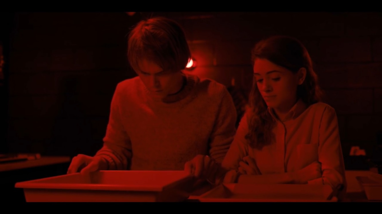 影集《怪奇物語》中，時常出現的「紅色房間」。（翻攝自StackExchange）