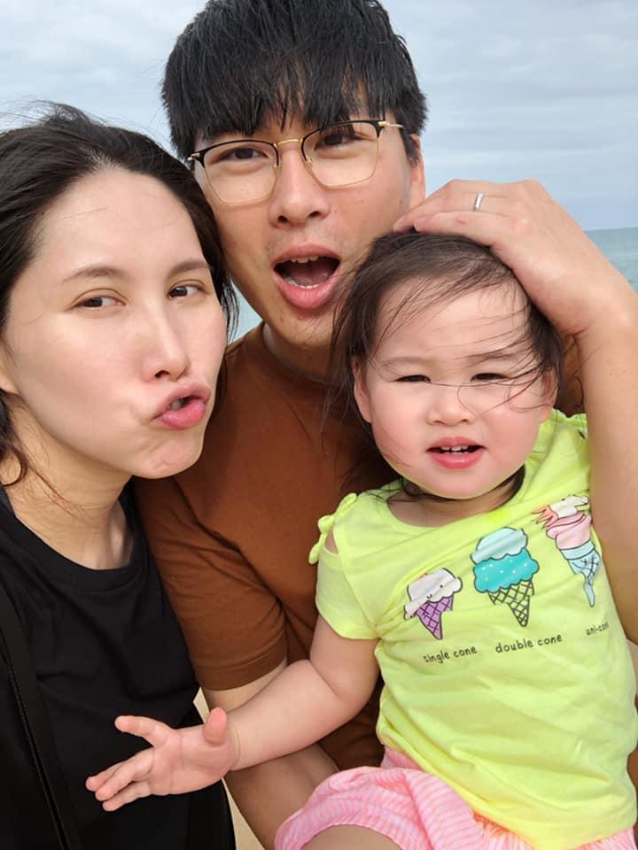 余苑綺與老公Gary及女兒一家三口經常在網上放閃。(翻攝余苑綺臉書)
