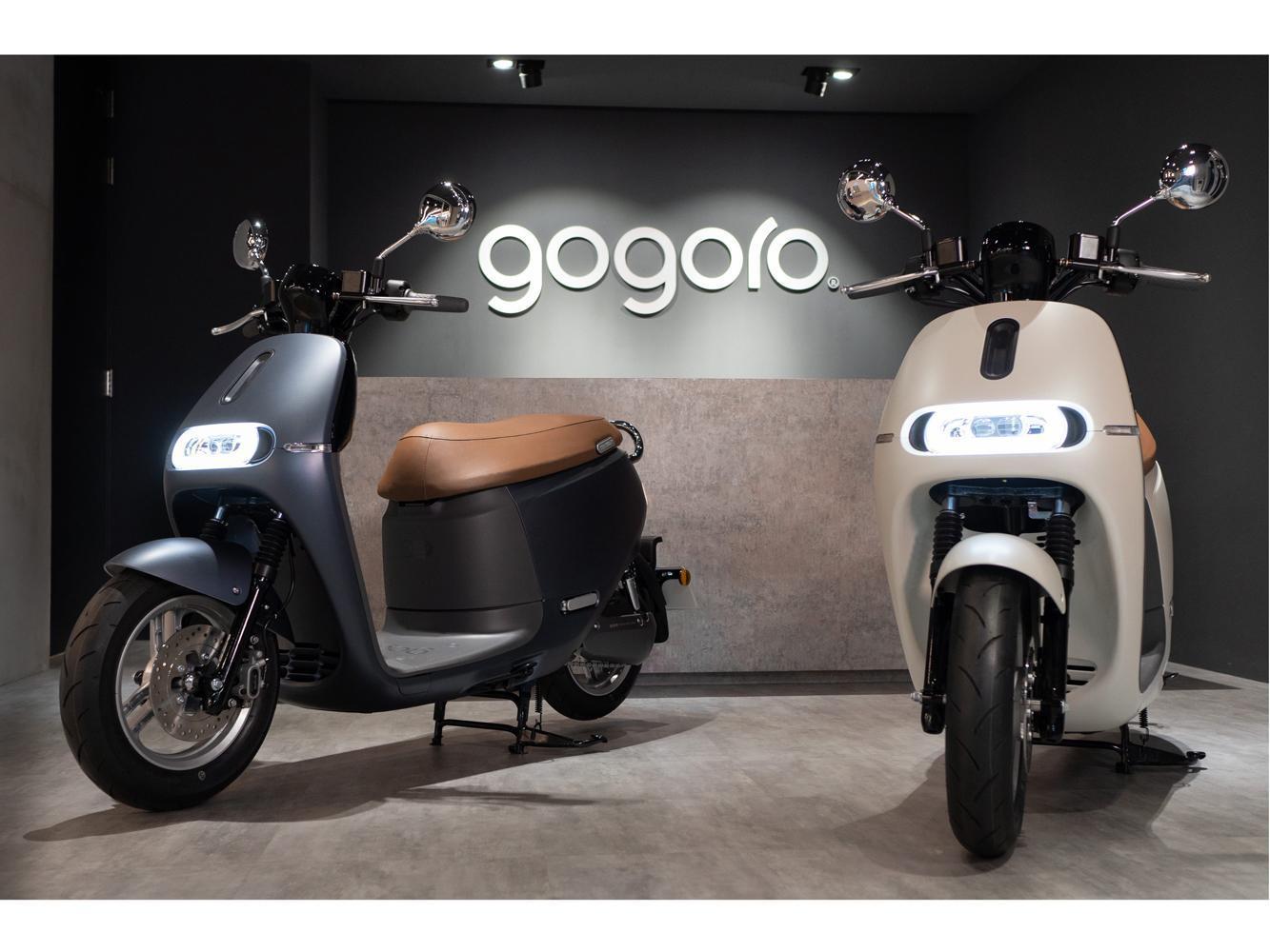 Gogoro 2 Delight 在去年以廣受女性車主喜愛的「粉紅突襲」震撼市場後,今 (2019) 年再度推出純粹簡約的「星綻白、星耀灰」兩個全新車色,預期將再吸引更多追求風格與品味的年輕消費族群。
