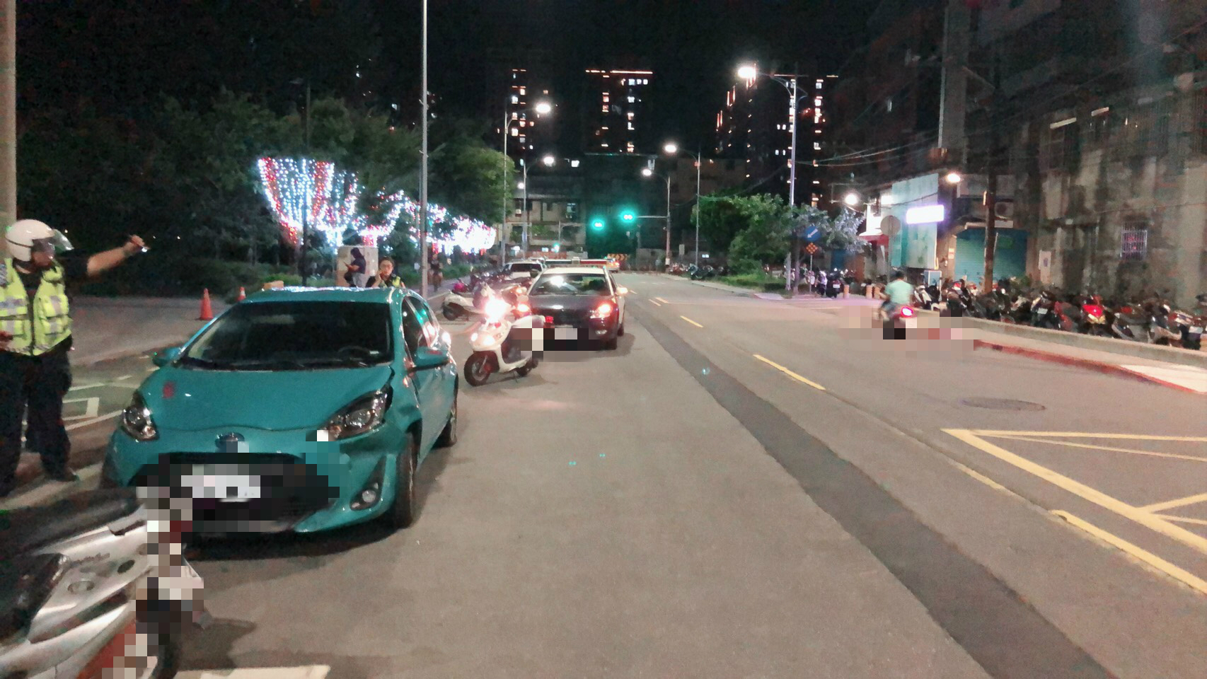 板橋區板城路一處釣蝦場旁3日深夜驚傳槍響。