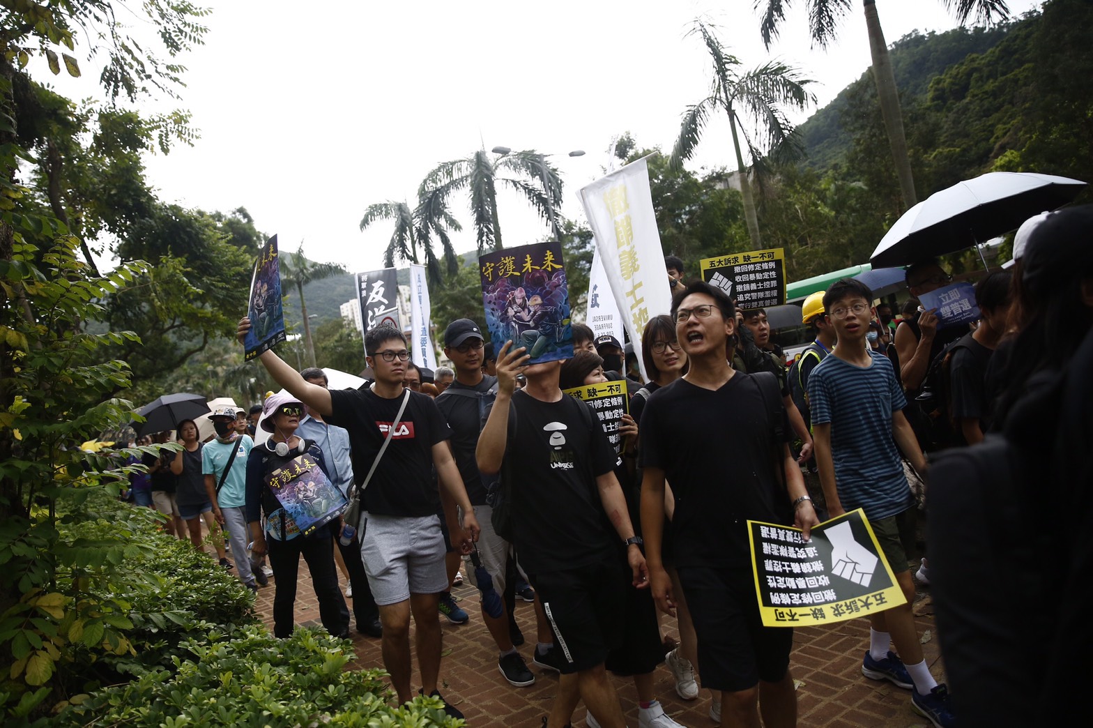 港人上街爭取五大訴求,根據主辦方估計,今有15萬人上街響應。