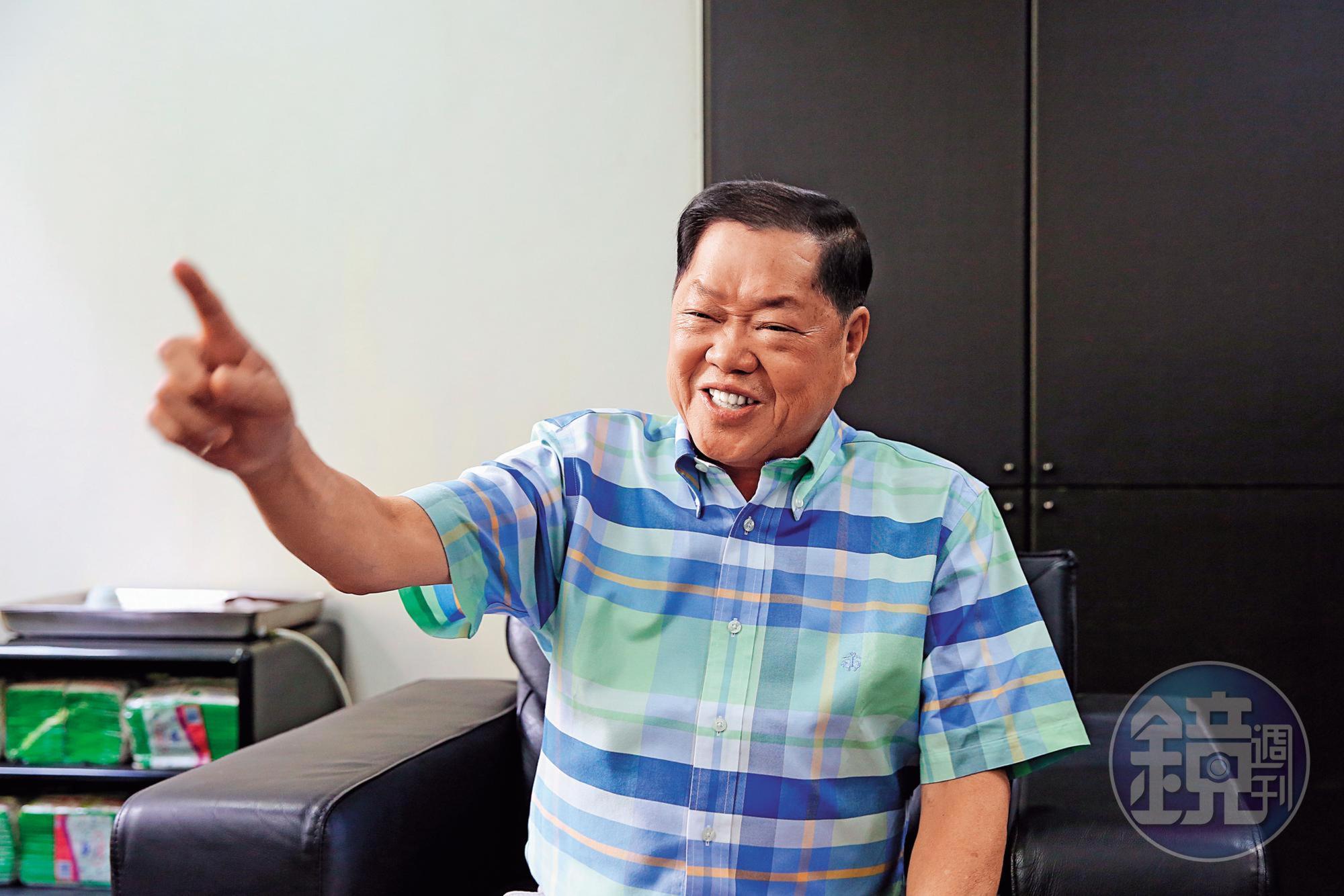 市場派找三立董事長林崑海助陣。