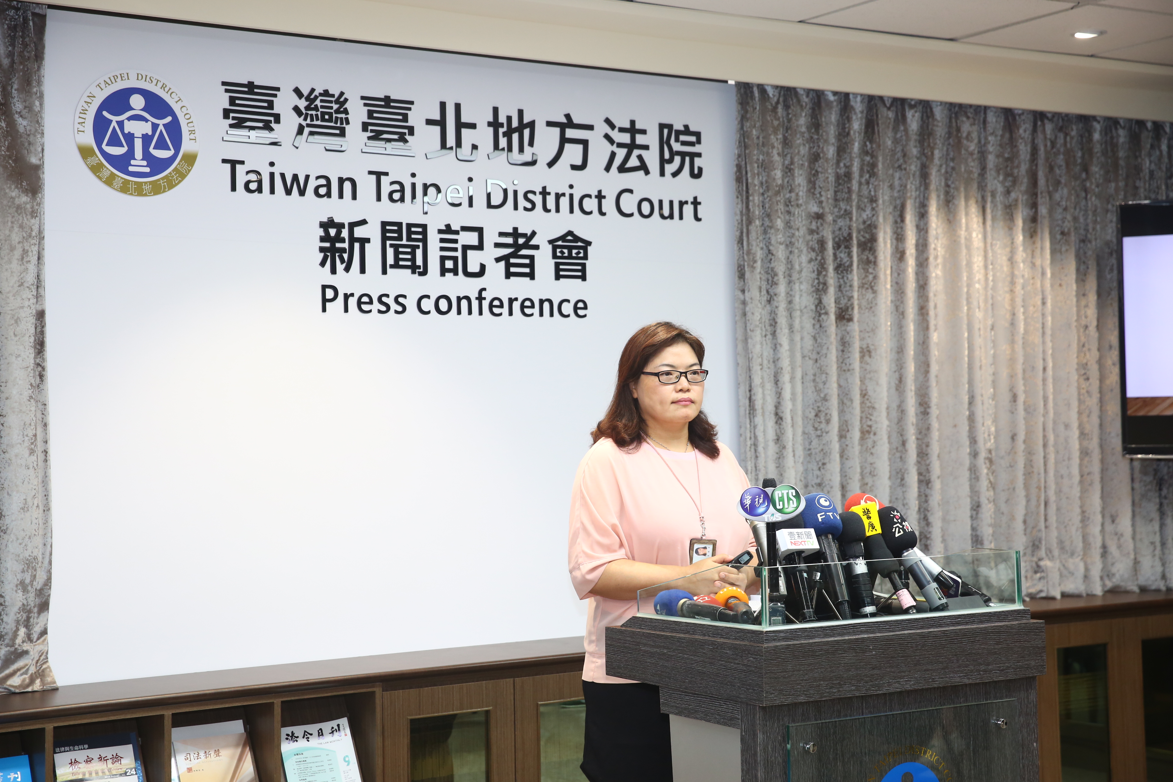 台北地院發言人李殷君庭長說明判決理由，指被告陳伯謙泯滅人性。