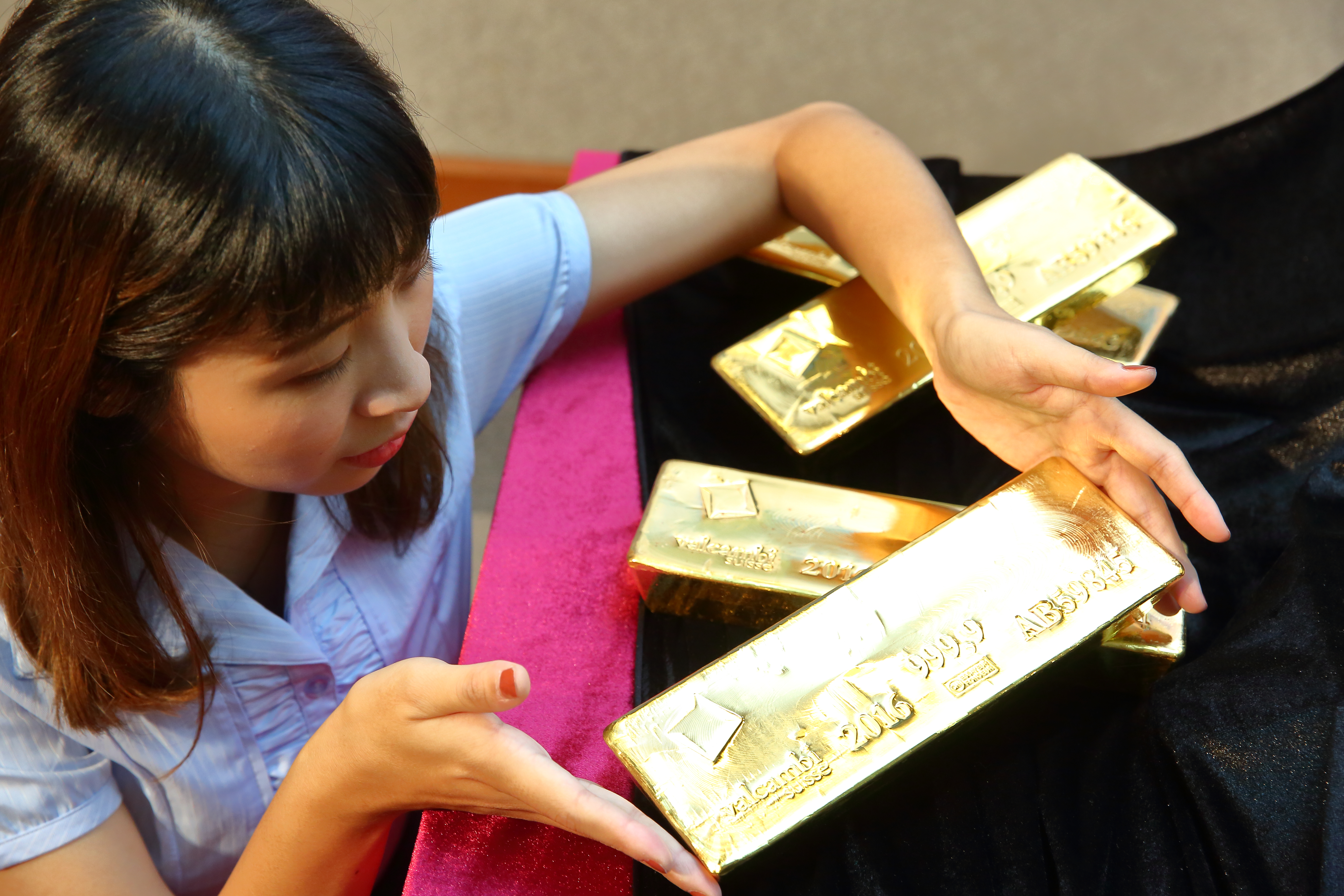 政治不確定和降息預期，讓全球央行上半年增持黃金動作頻頻。