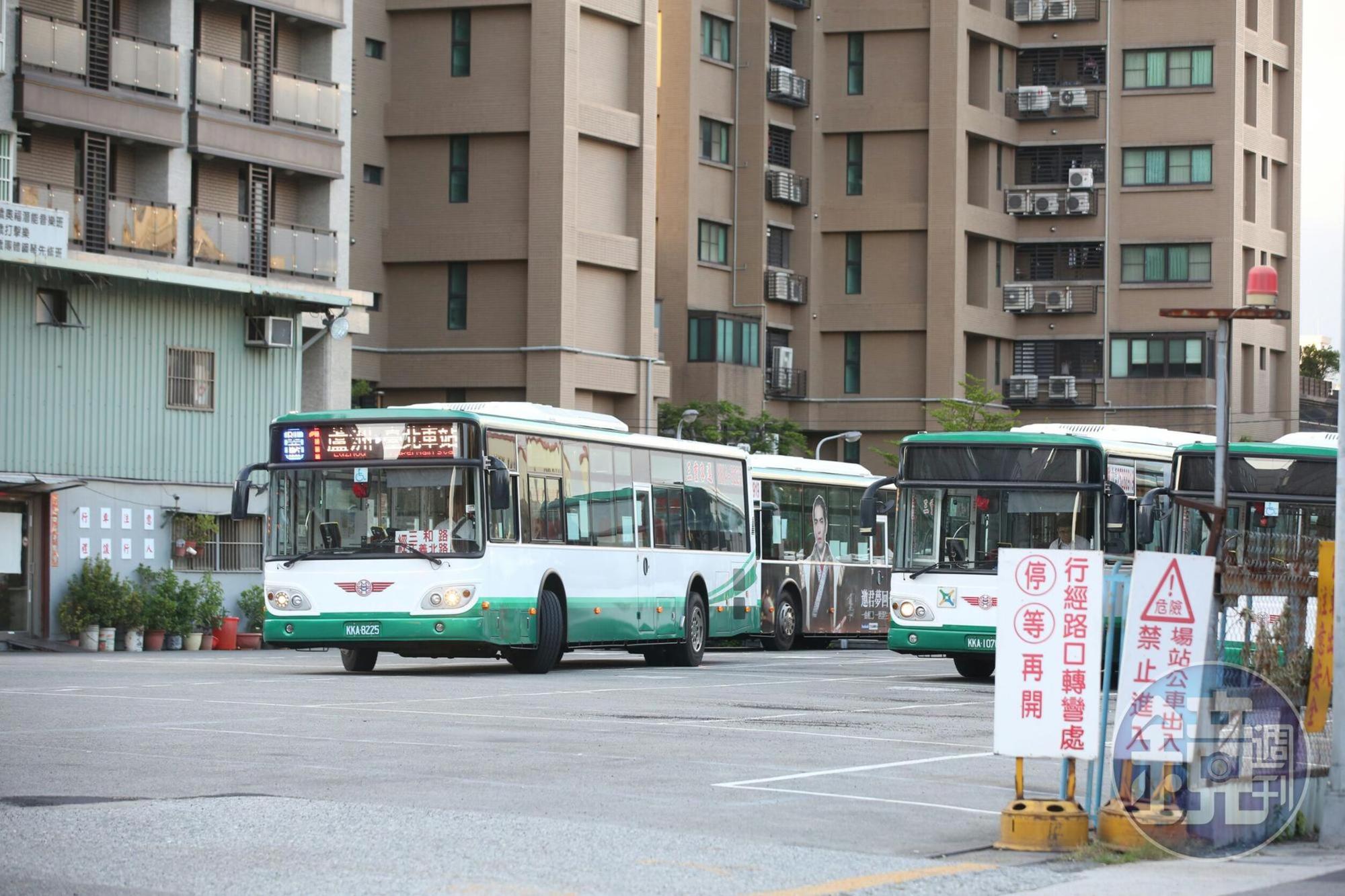 緊鄰捷運蘆洲站的三重客運蘆一、蘆二站土地處分案,是李家老大與老三爭執的導火線之一。