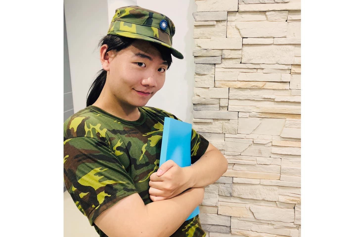 阿翰創作的角色之一，輔導長可柔。（翻攝阿翰 po 影片粉專）