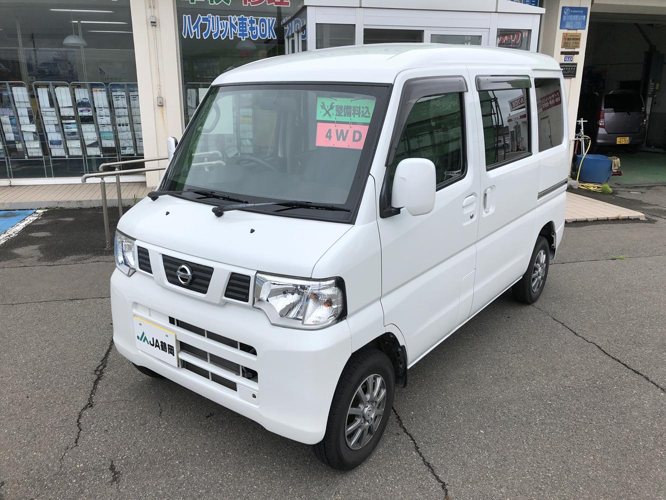 日本鄉下一堆K Car、小發財車、小貨卡…盡是便宜務實的車。