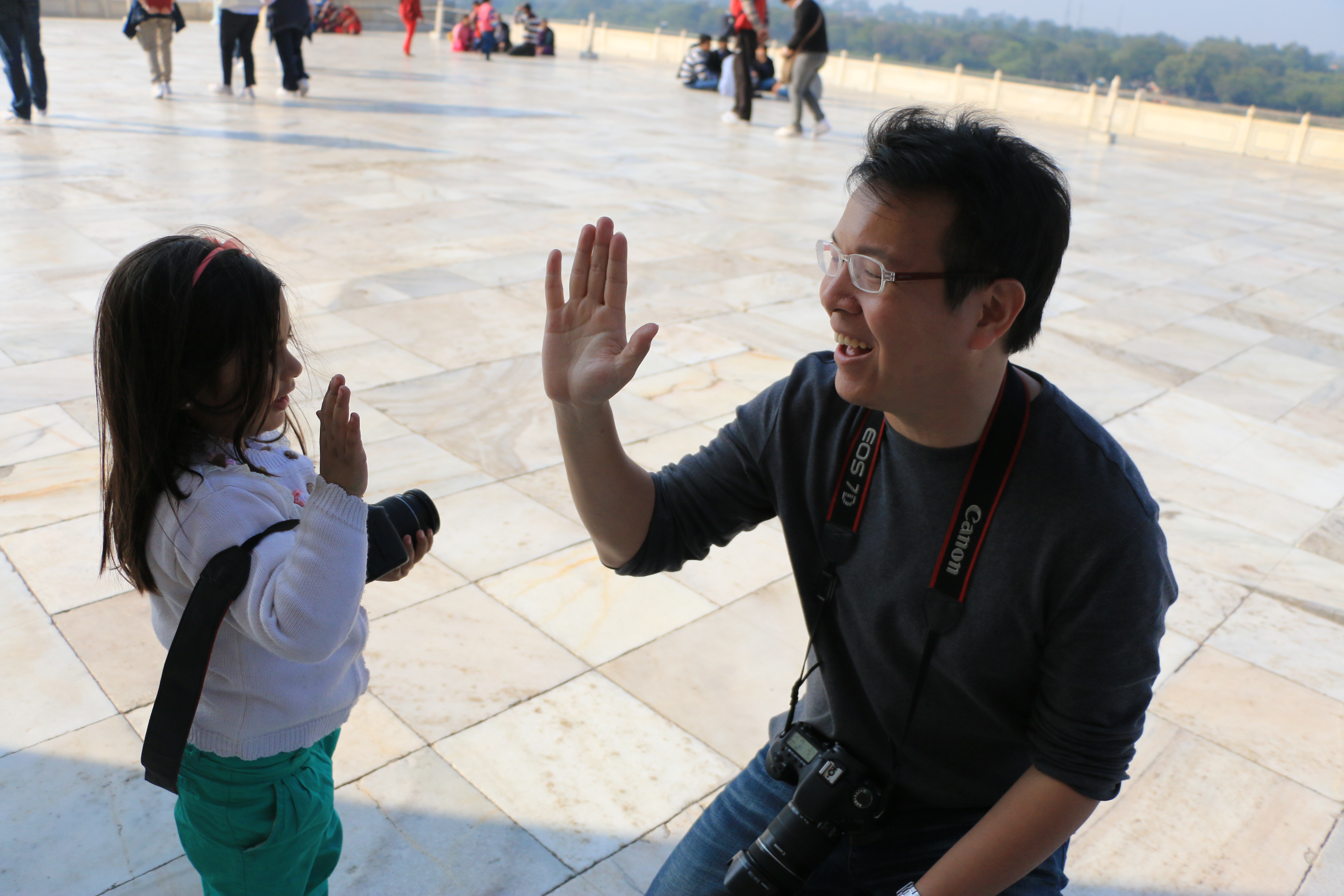 林志昊兩度探訪印度，肯定當地經濟發展神速，因此不管是股票，還是債券型基金，他都有投資。（林志昊提供）