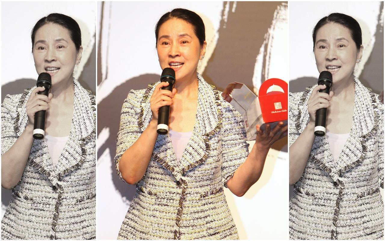 林鳳嬌愛買房，原來對內在美也情有獨鍾，很愛返台買內衣，每次刷50萬不手軟。(東方IC)