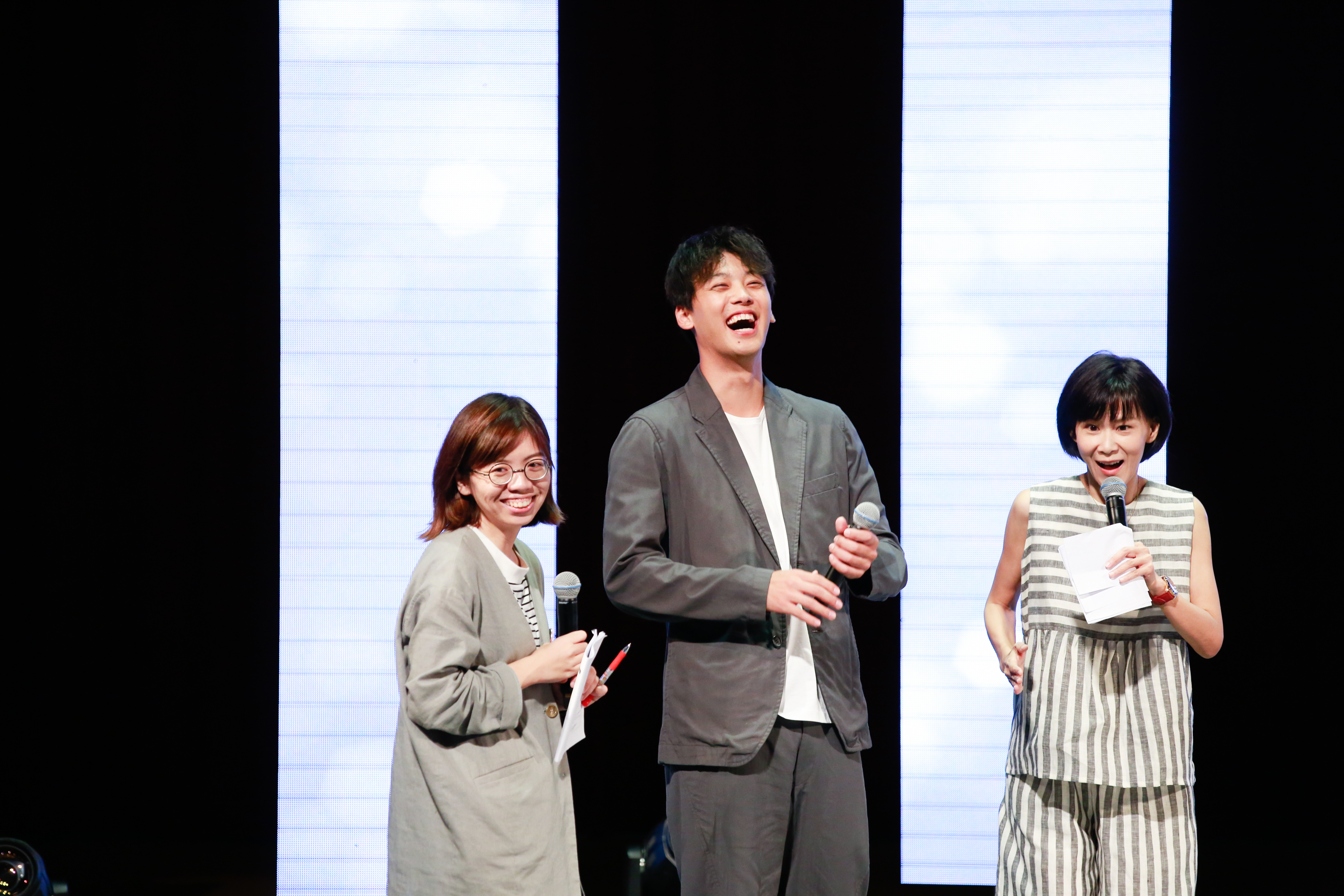 竹內涼真在見面會許諾下次要拍露點寫真。