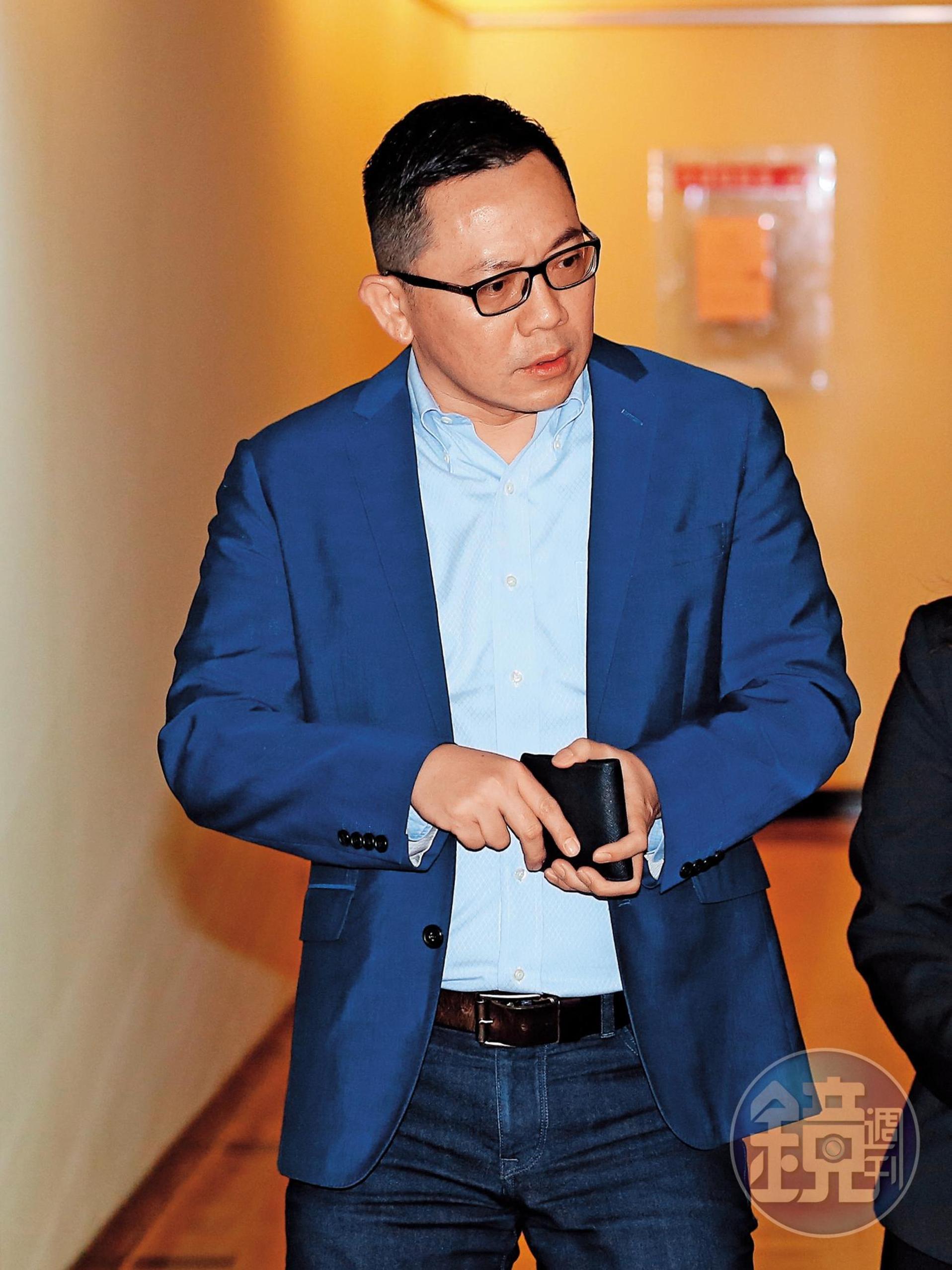 中嘉通董事長陳世峰以股東身分出席天蔥臨股會。