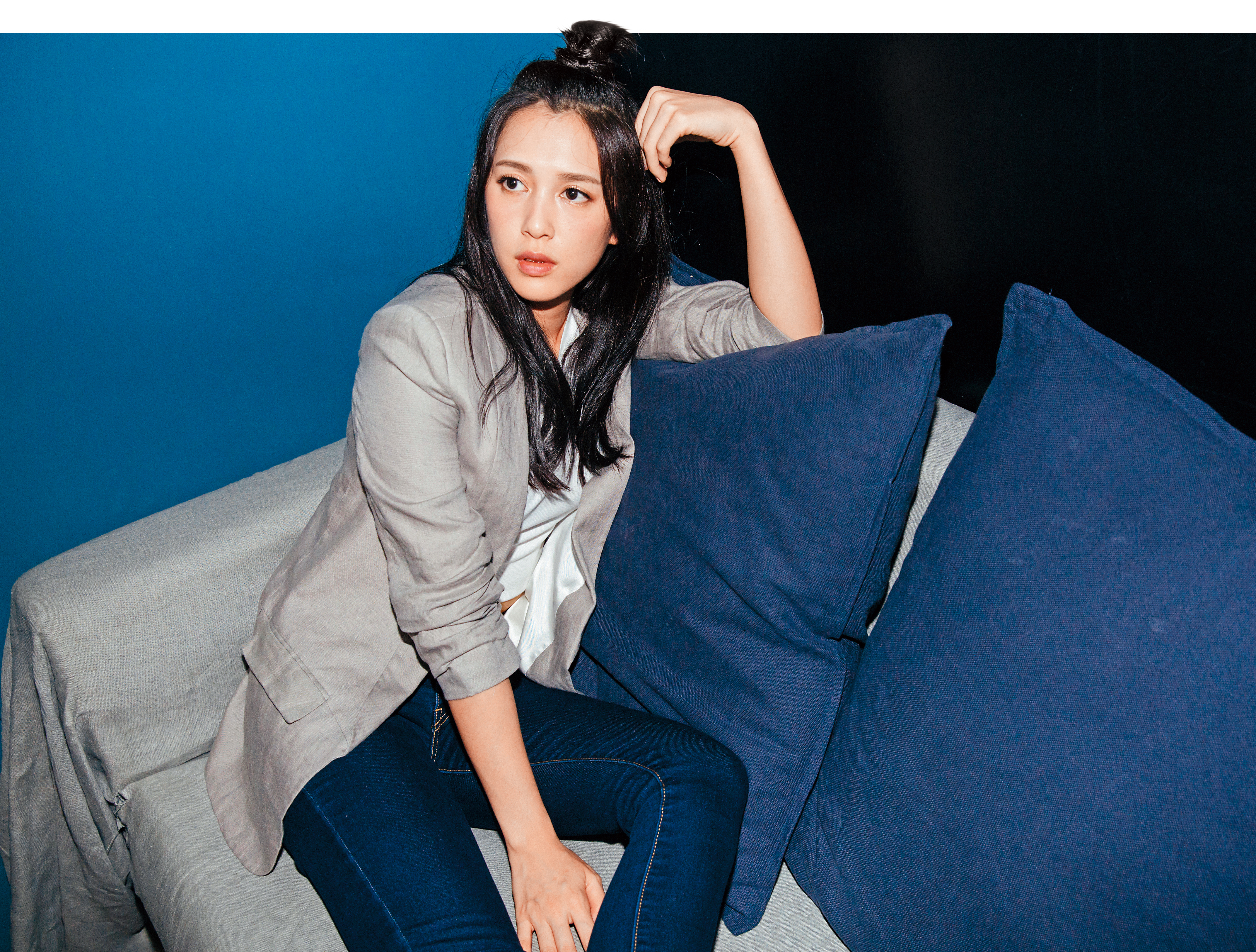 劉奕兒的爸爸告訴她，她的命格較「乾淨」，因此容易吸引阿飄請她幫忙。