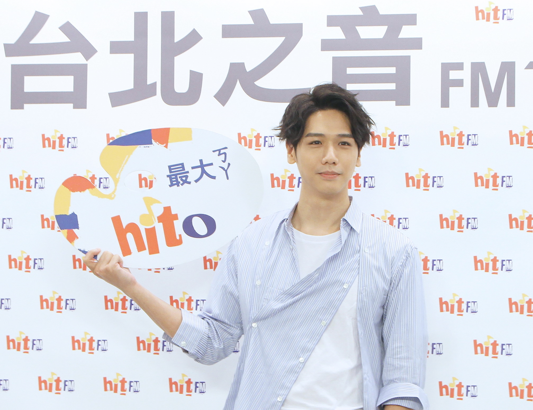 8月底發片的蔡旻佑，擔任Hit Fm聯播網9月的「hito最大ㄎㄚ」。（Hit Fm聯播網提供）
