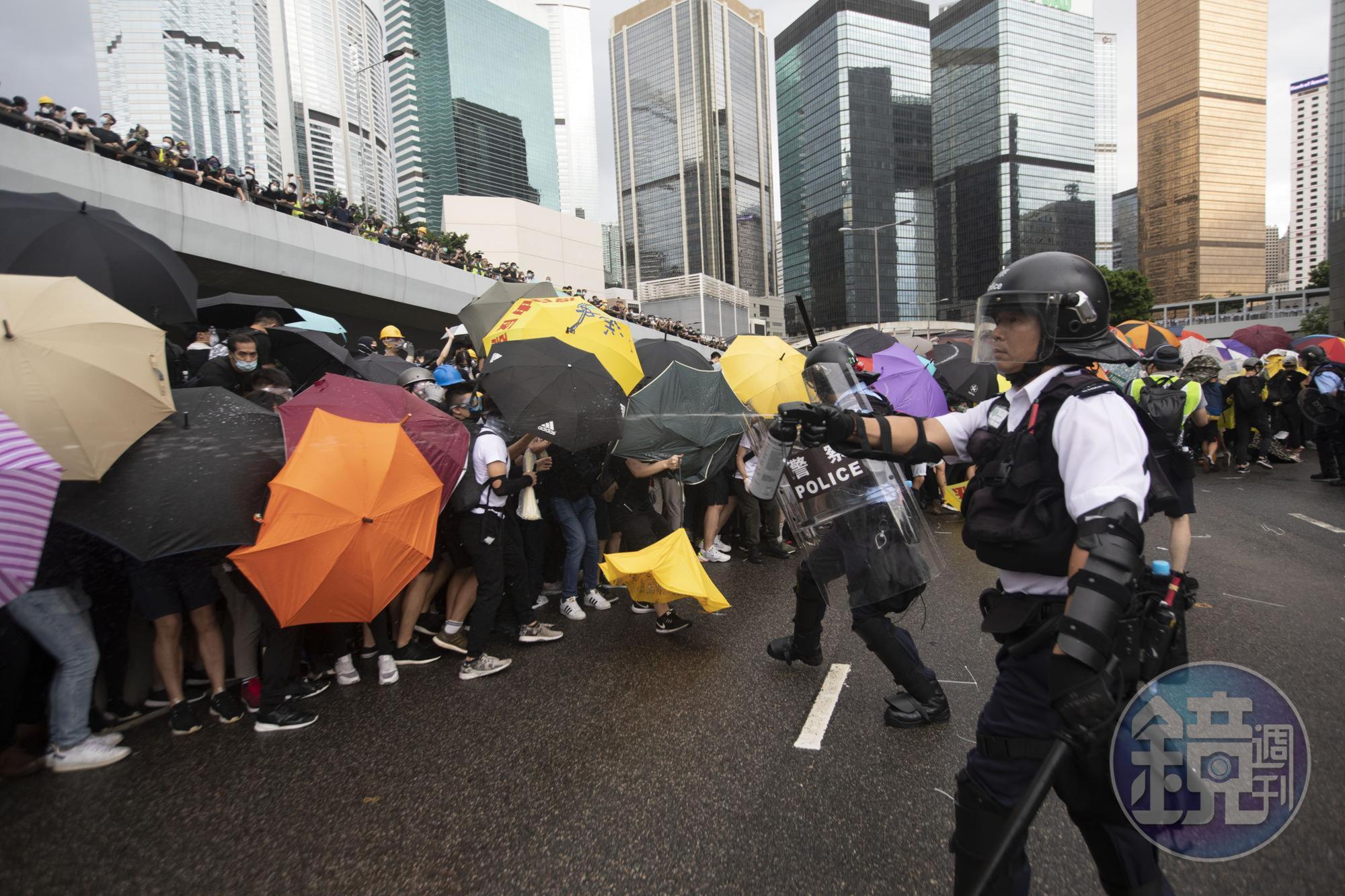 香港反送中運動歷經月餘仍越演越烈,教育界也將在817發起大遊行。