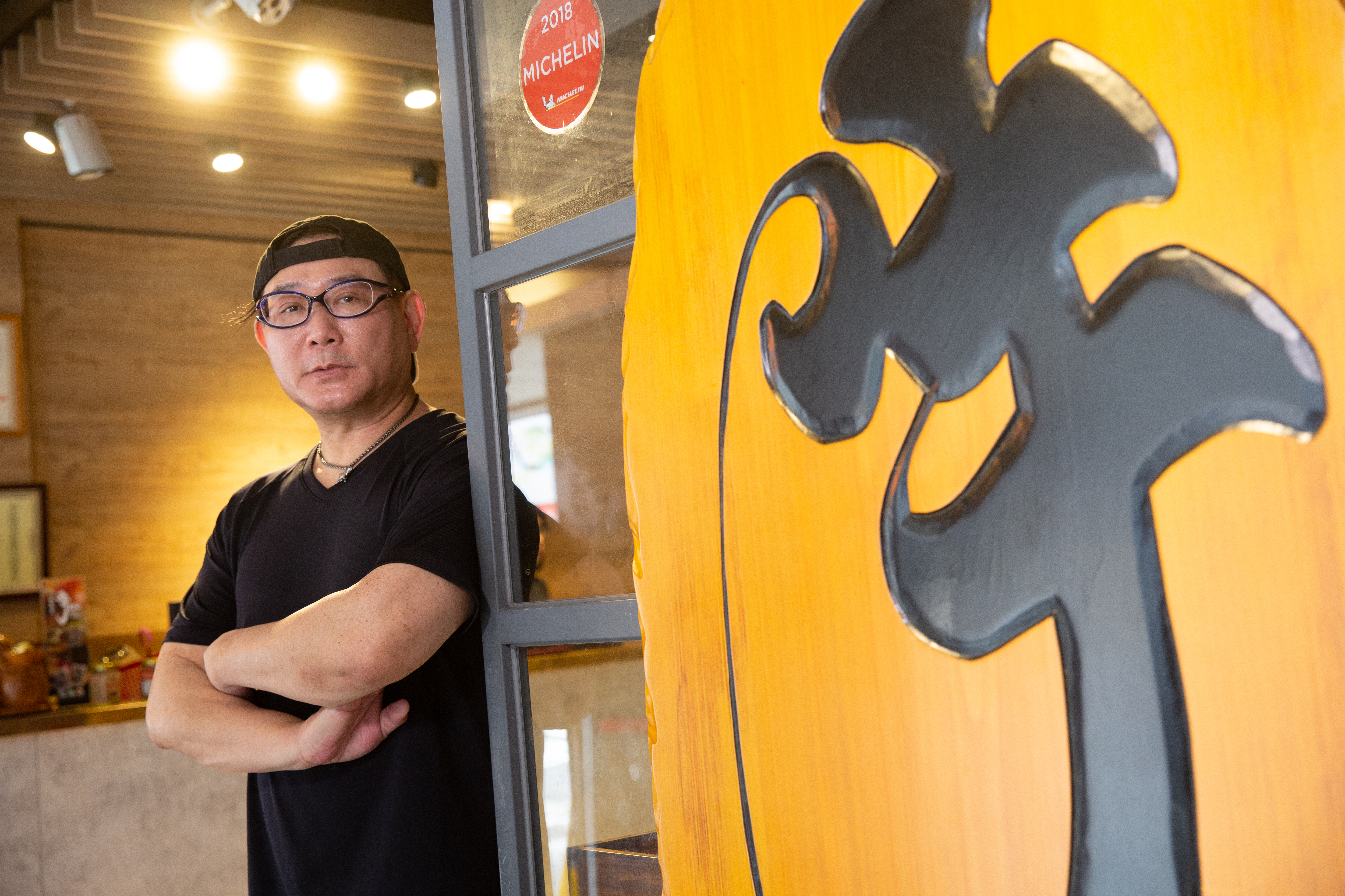 在台北開業超過40年的林東芳牛肉麵，去年拿下米其林必比登推介，林東芳首度接受媒體專訪。