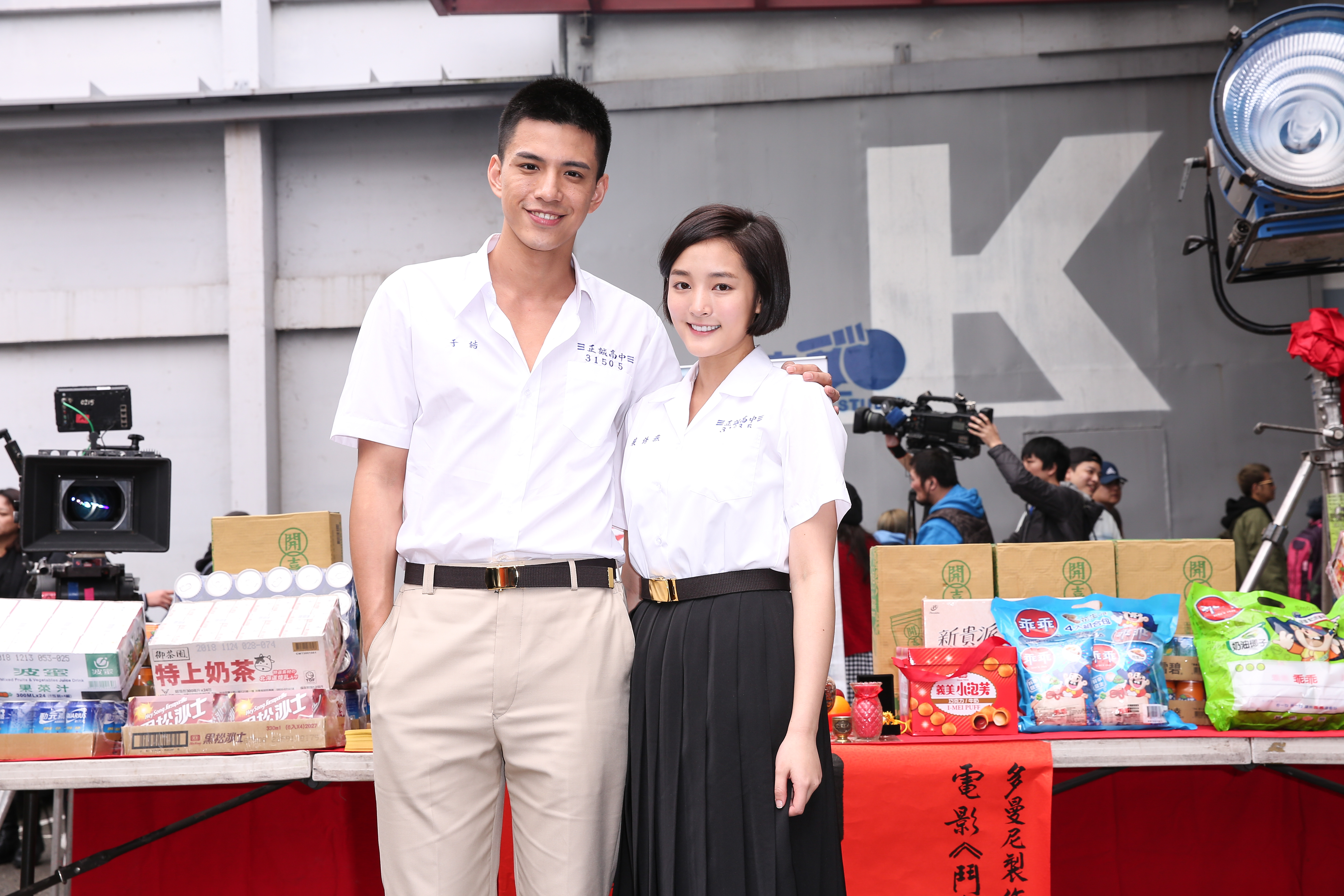 王淨跟林柏叡假戲真做，成為新一代戲劇、電影圈的緋聞巨星。