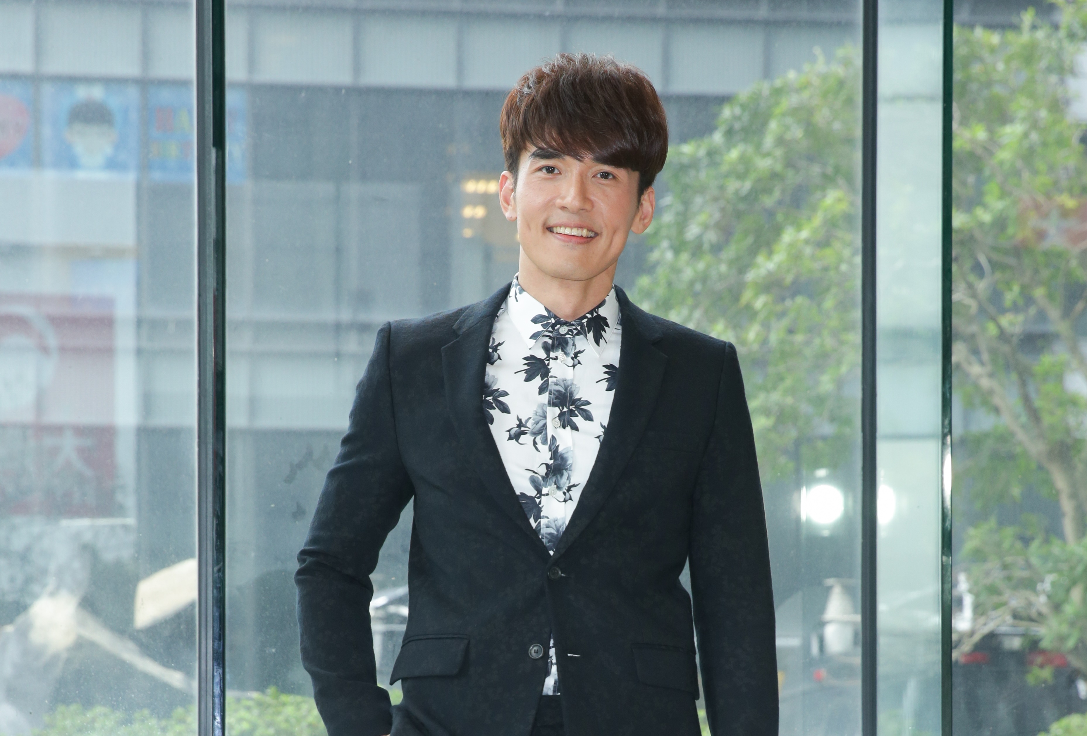 楊一展多次與合作女星傳出緋聞。