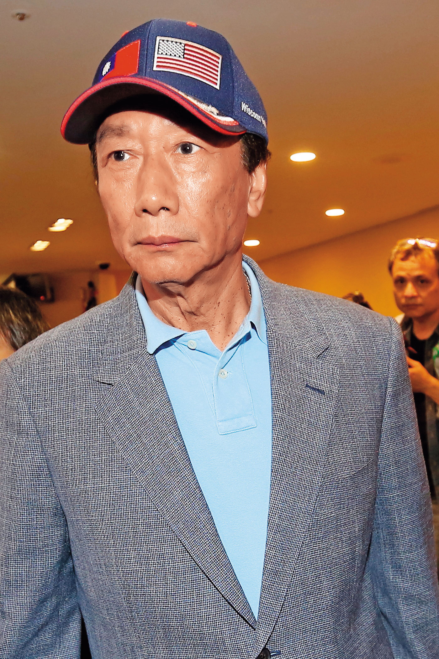 柯文哲強調有條件支持郭台銘(圖),他直言「董建華2.0」就是郭的最大罩門。