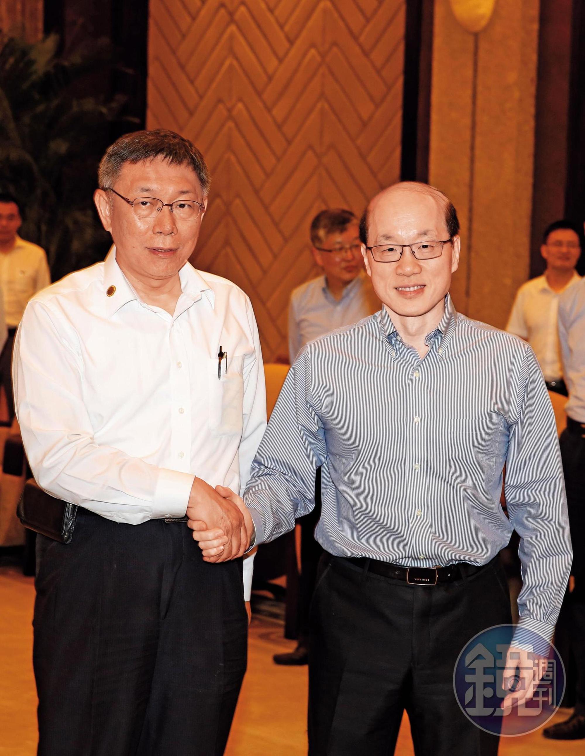 柯文哲爆自己跟國台辦主任劉結一的談判內容：「如果你講一國兩制，那我就講香港！」