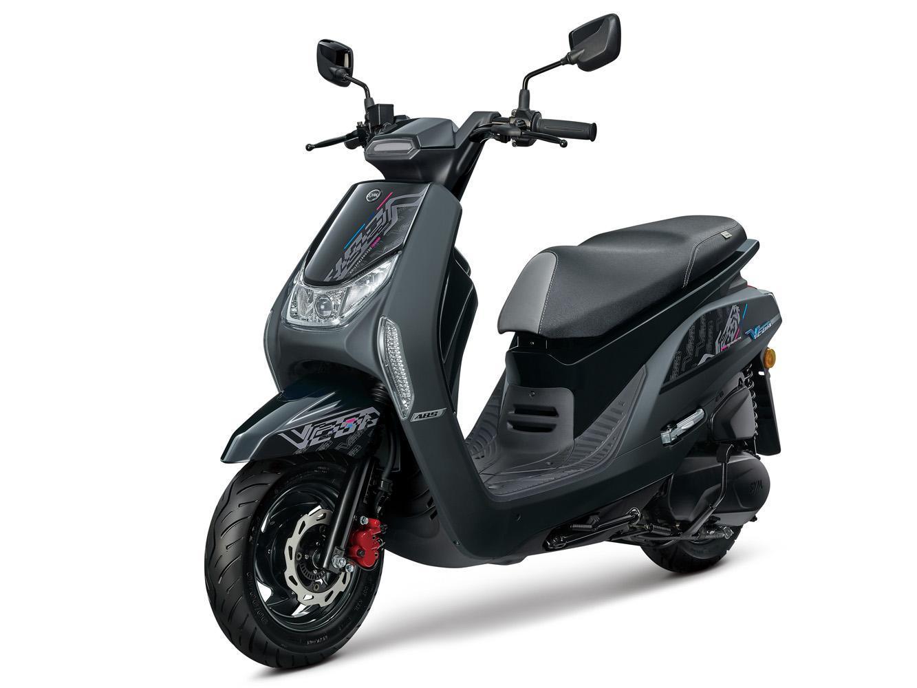 VEGA 125 ABS汰舊換新最低價只要65,200元起（不含牌險）。
